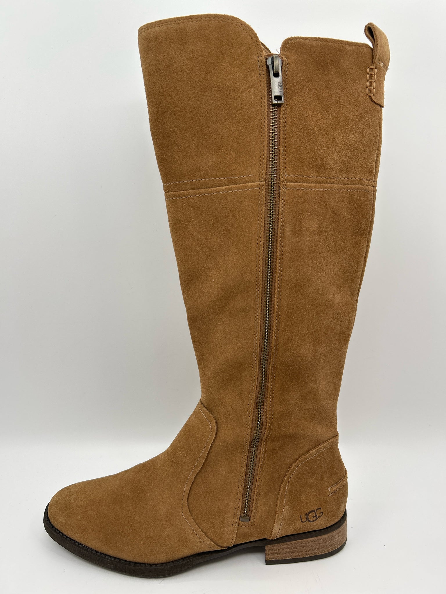 UGG Size 9 CHESTNUT Women Boots