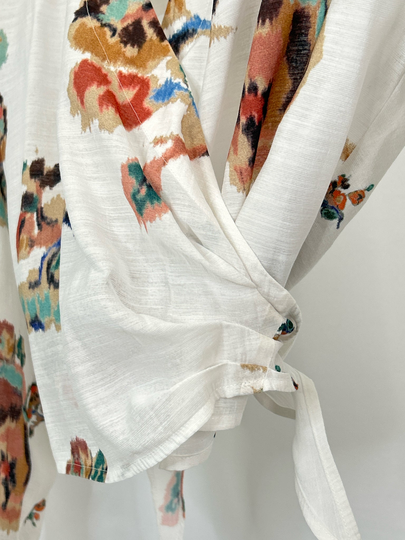 VINCE Size XS White Floral Women Blouse