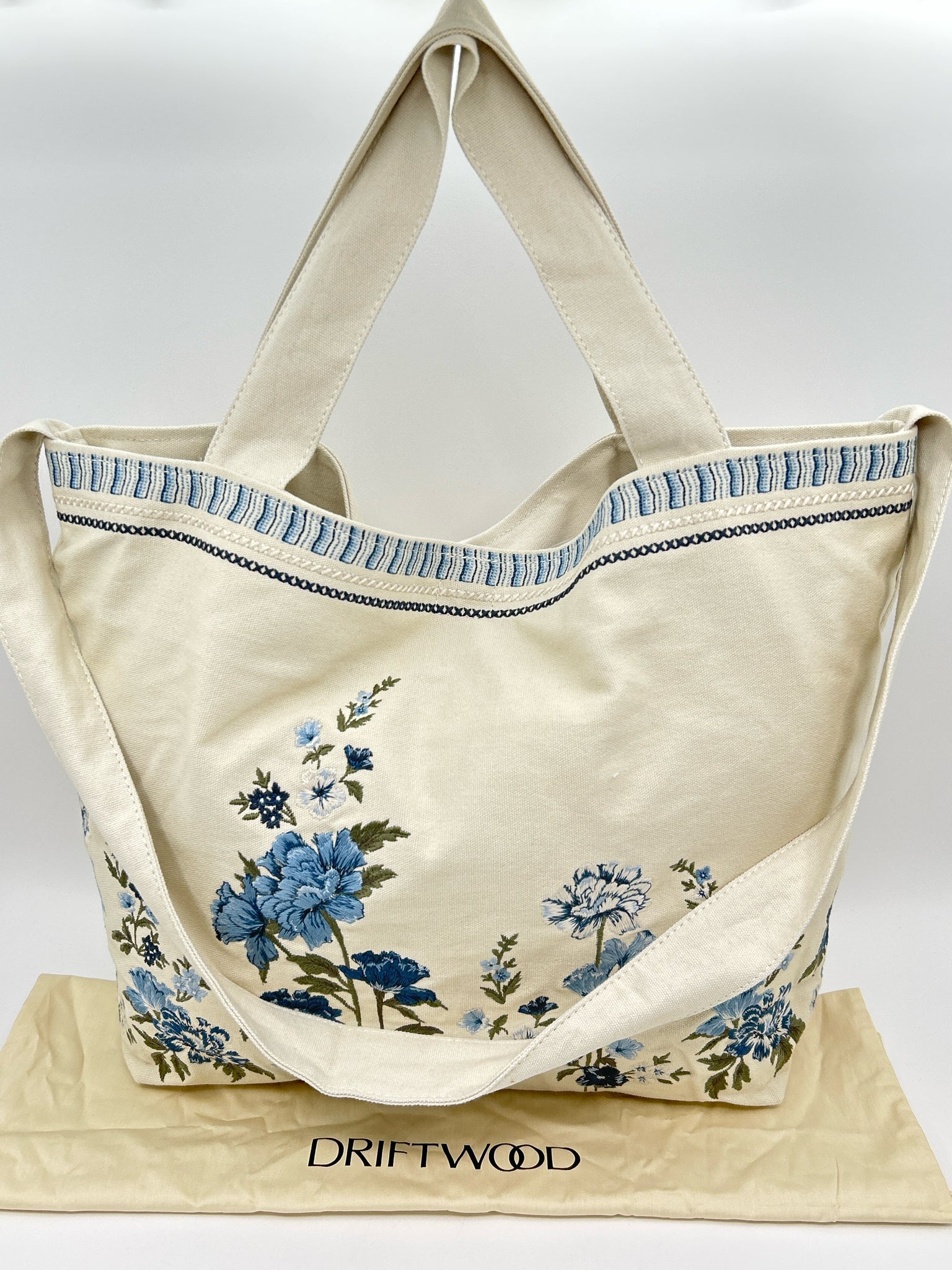DRIFTWOOD Cream and Blue Women Tote