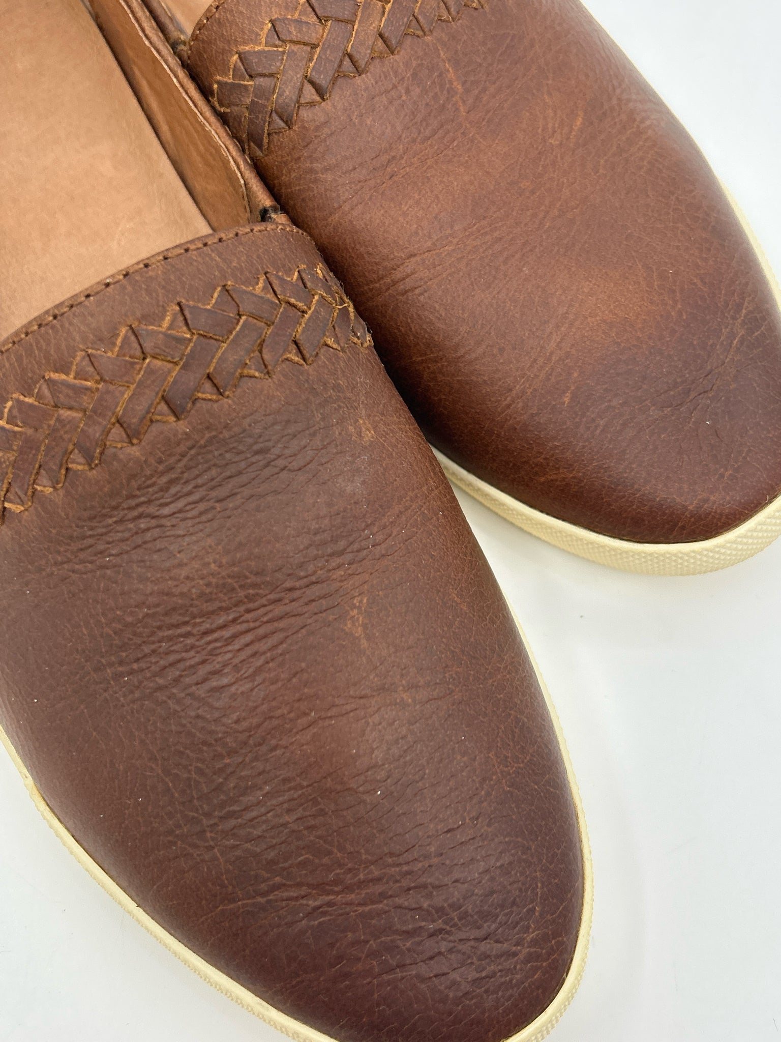 FRYE & CO Size 11M Brown Women Loafer
