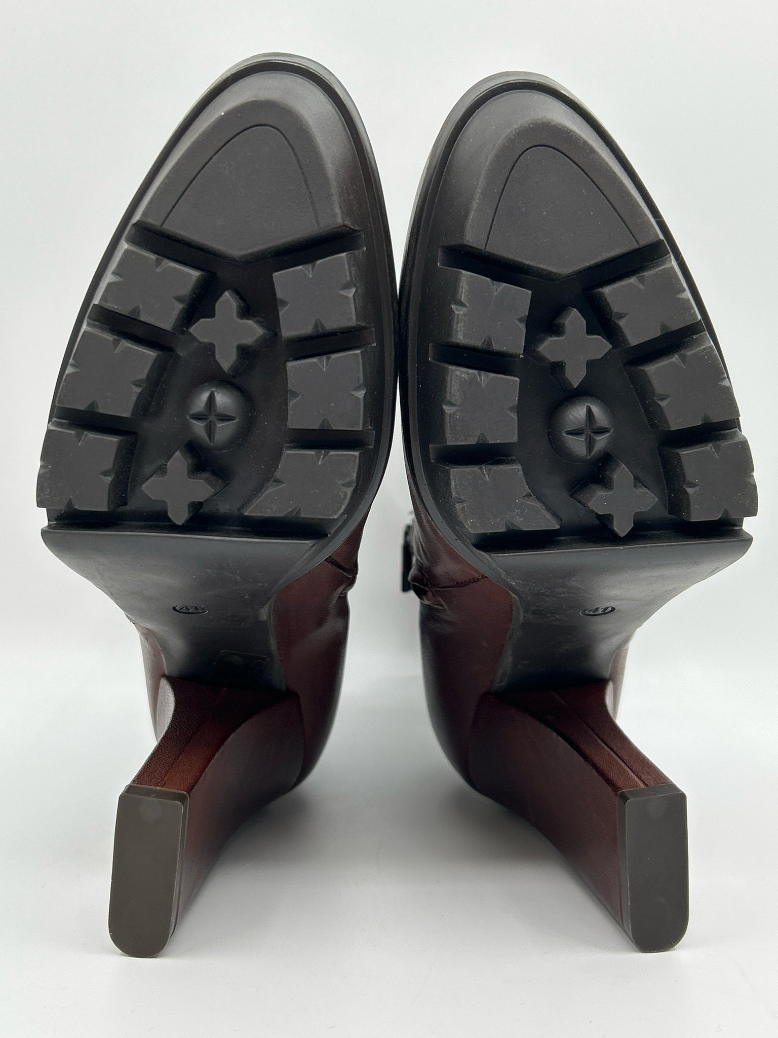 ALBERTO FERMANI Size 41 Brown Women Booties NWOB