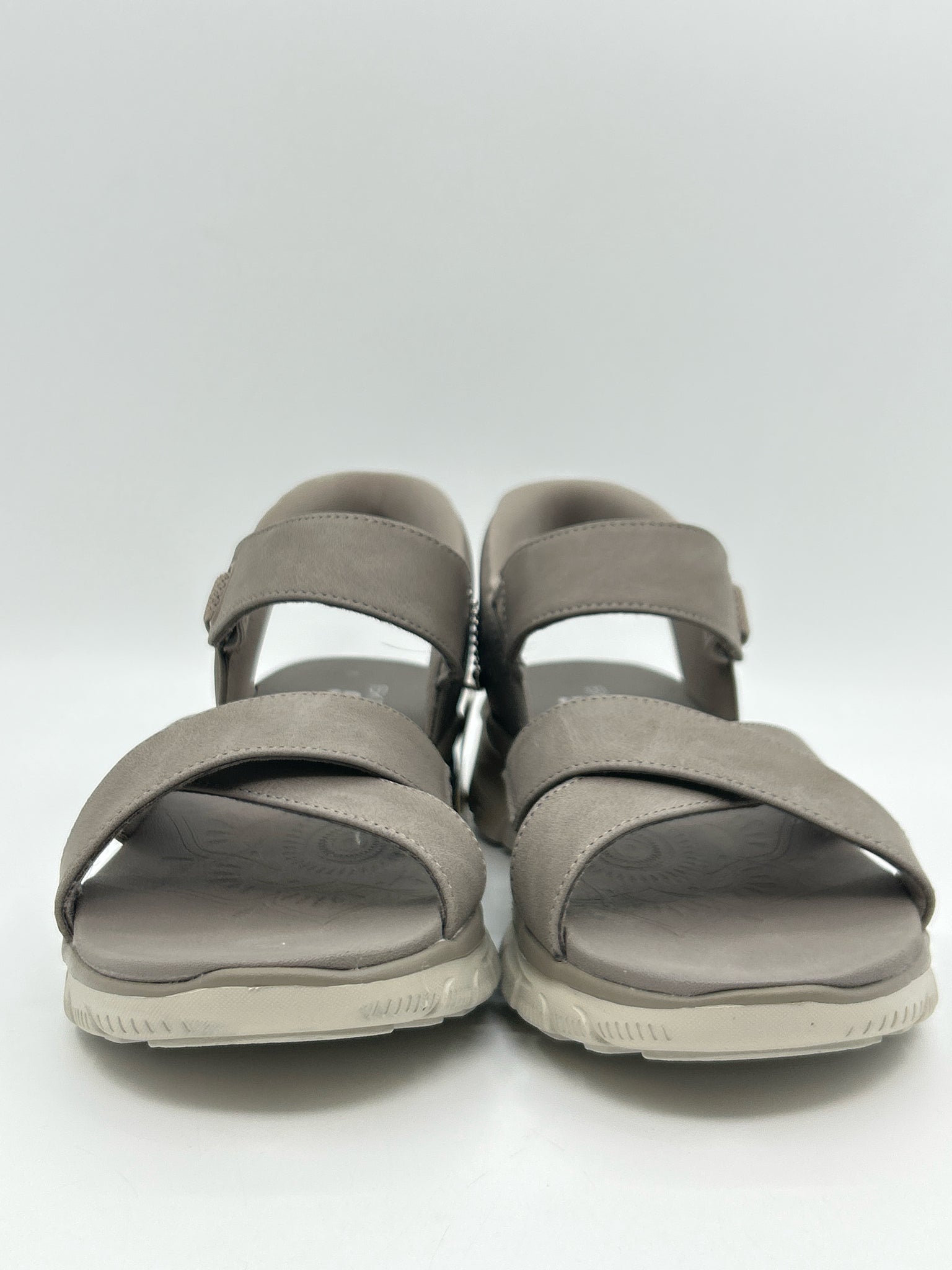 skechers NWOB Size 7 Taupe Women Sandal