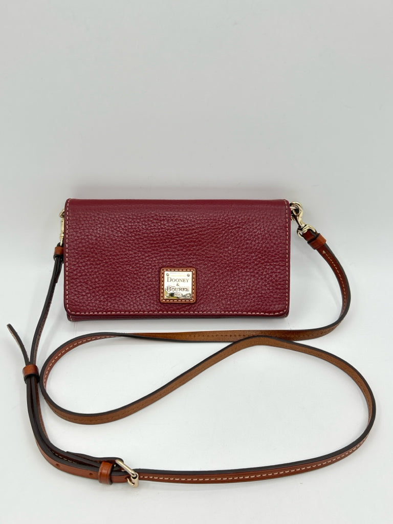 DOONEY & BOURKE BRICK RED Purse