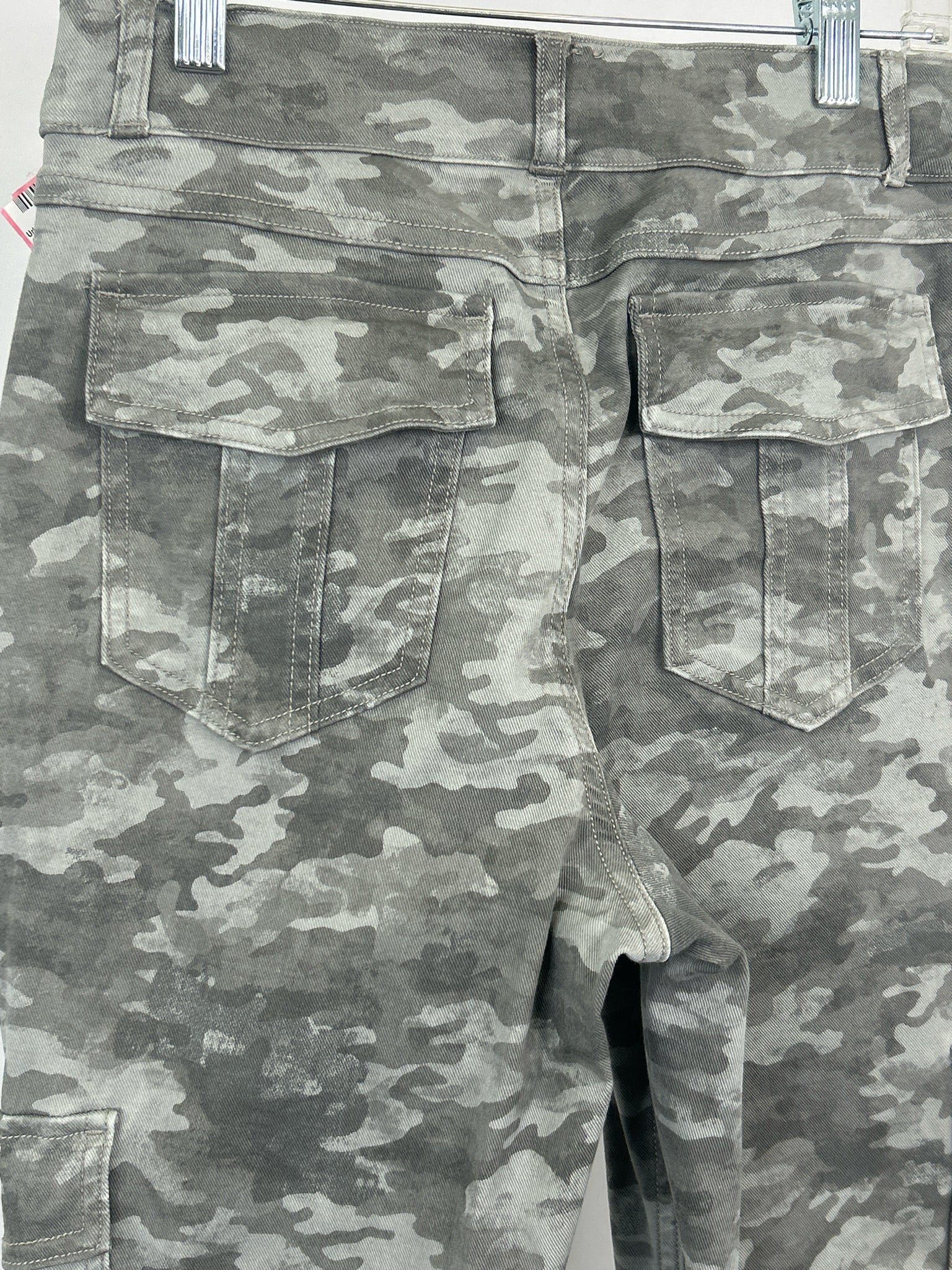 SPANX Size M Green Camo Women Pants