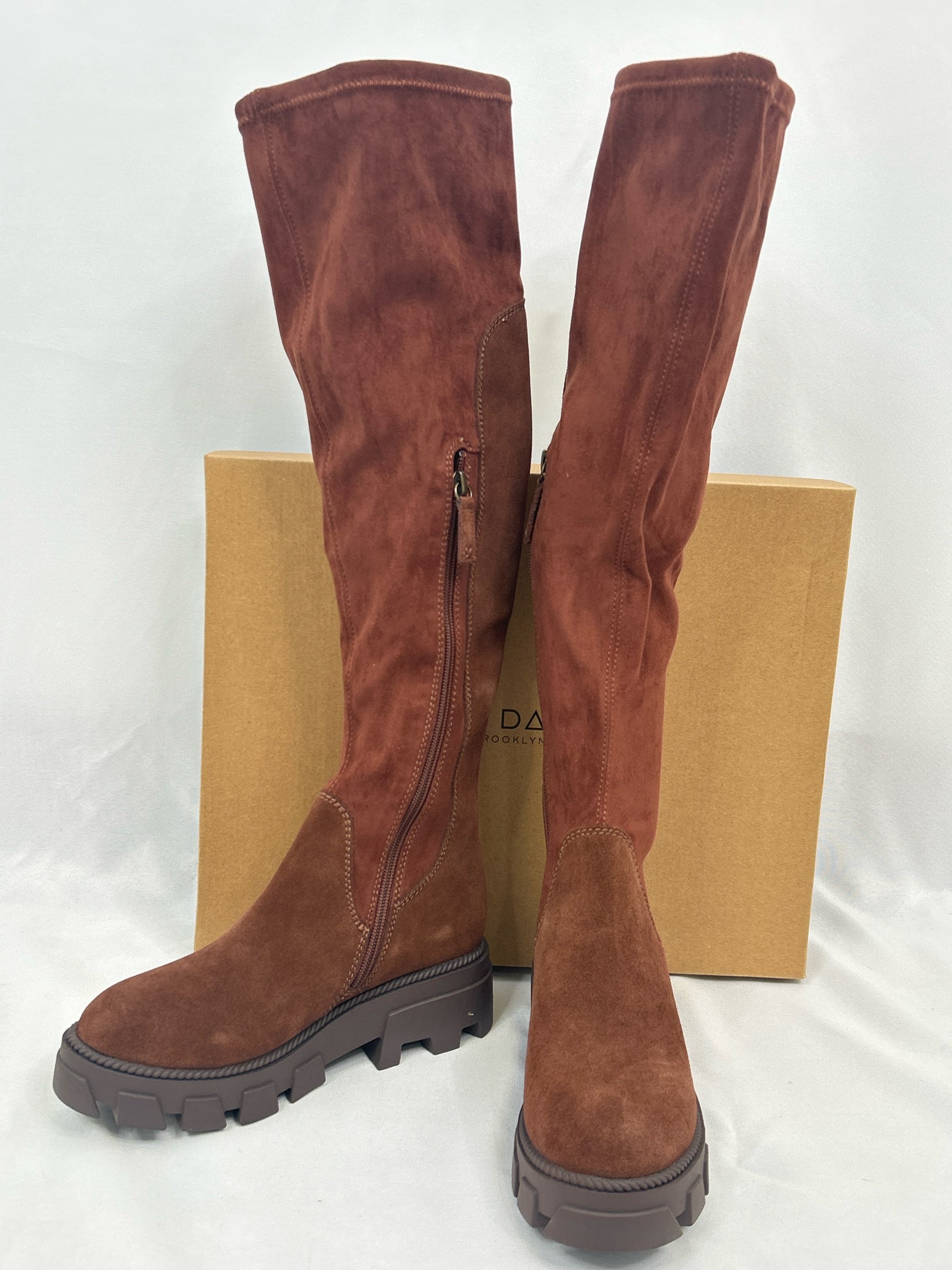 KELSI DAGGER NIB Size 6M Brown Women Boots