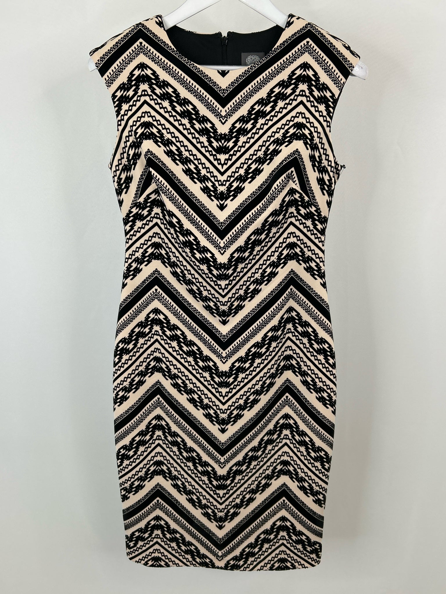 VINCE CAMUTO Size 2 BEIGE AND BLACK Women Dress