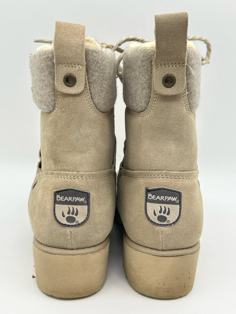 BEARPAW Women Size 10 Oatmeal Boots