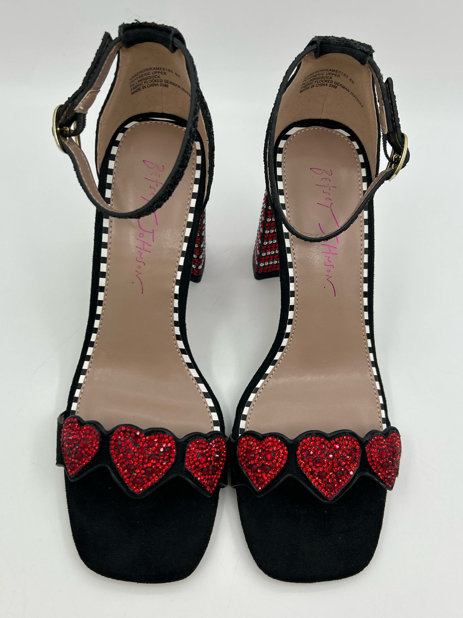 BETSEY JOHNSON Size 8M Black & Red Women Pumps
