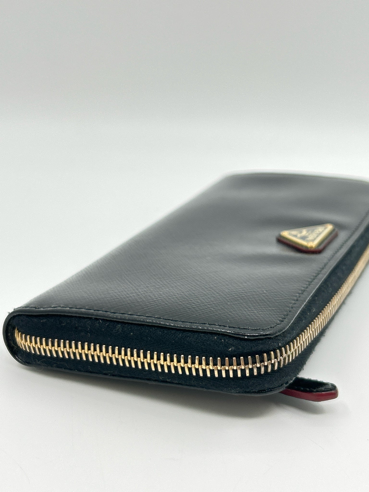 PRADA Black Women Wallet