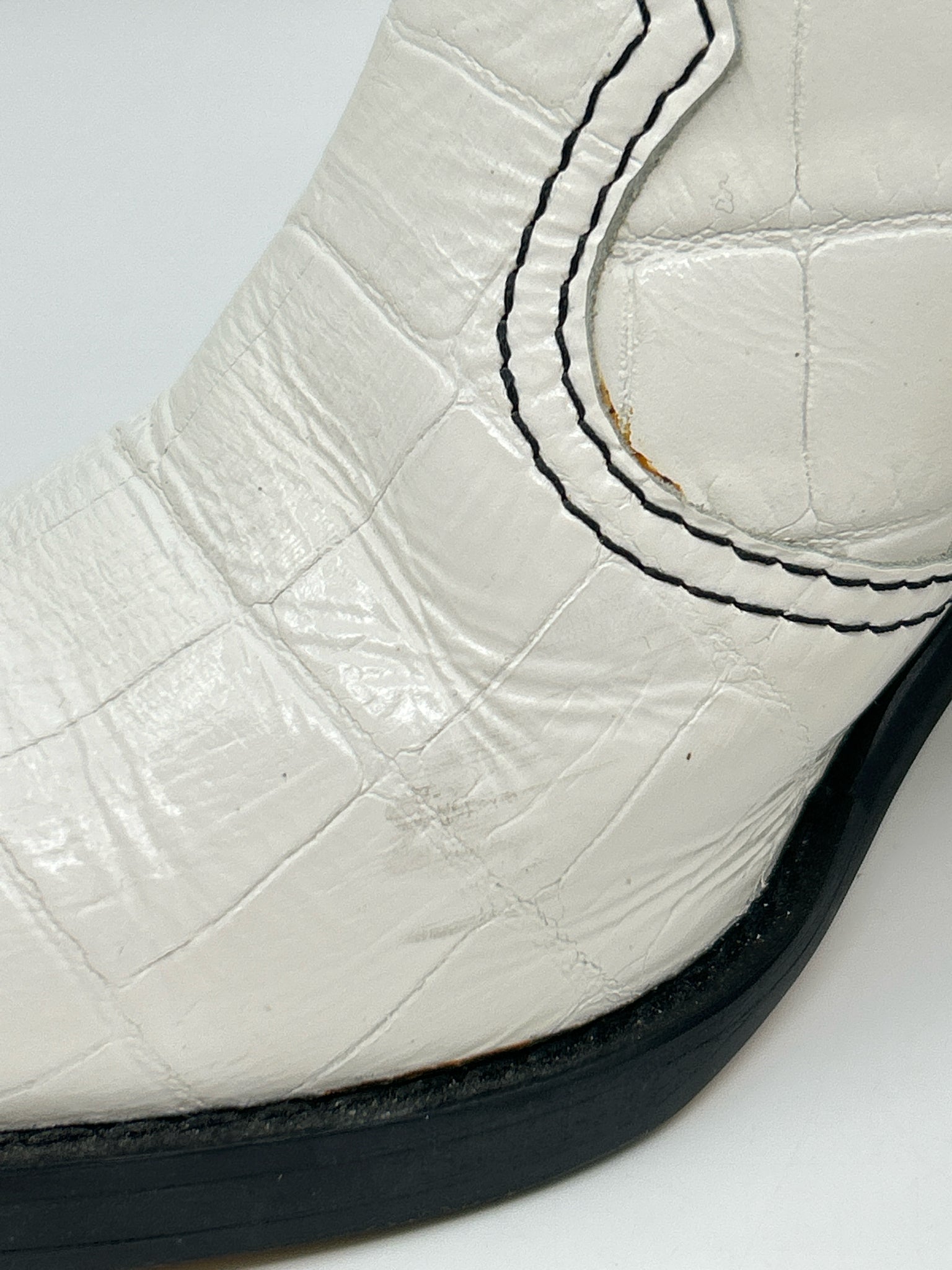 GANNI Size 38/8 White Women Booties