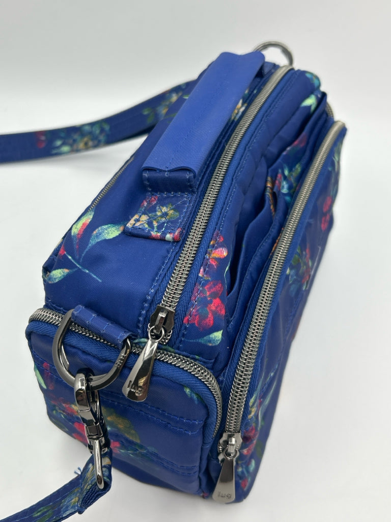 LUG Blue floral Purse