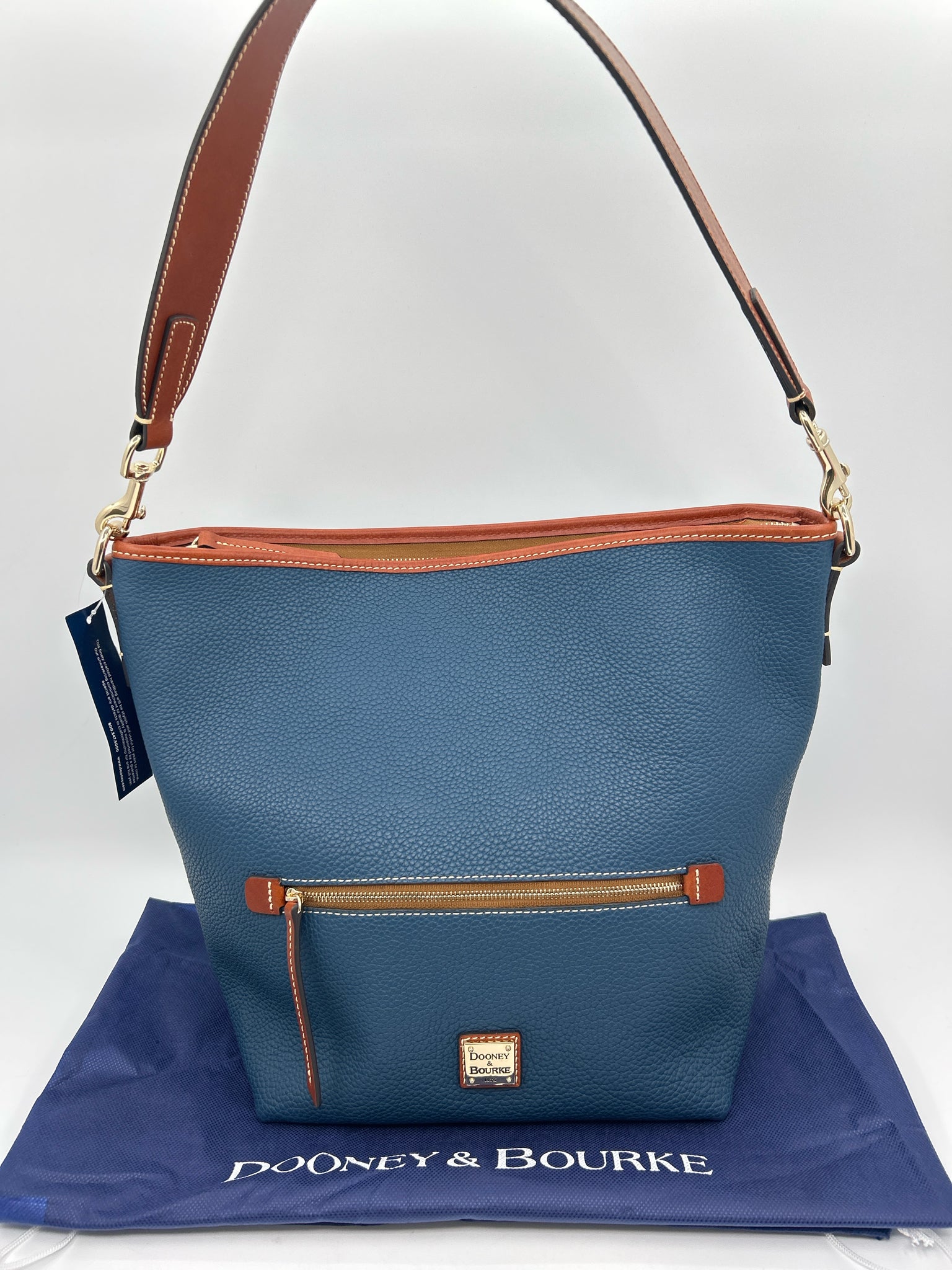 DOONEY & BOURKE Blue Women Purse NWT