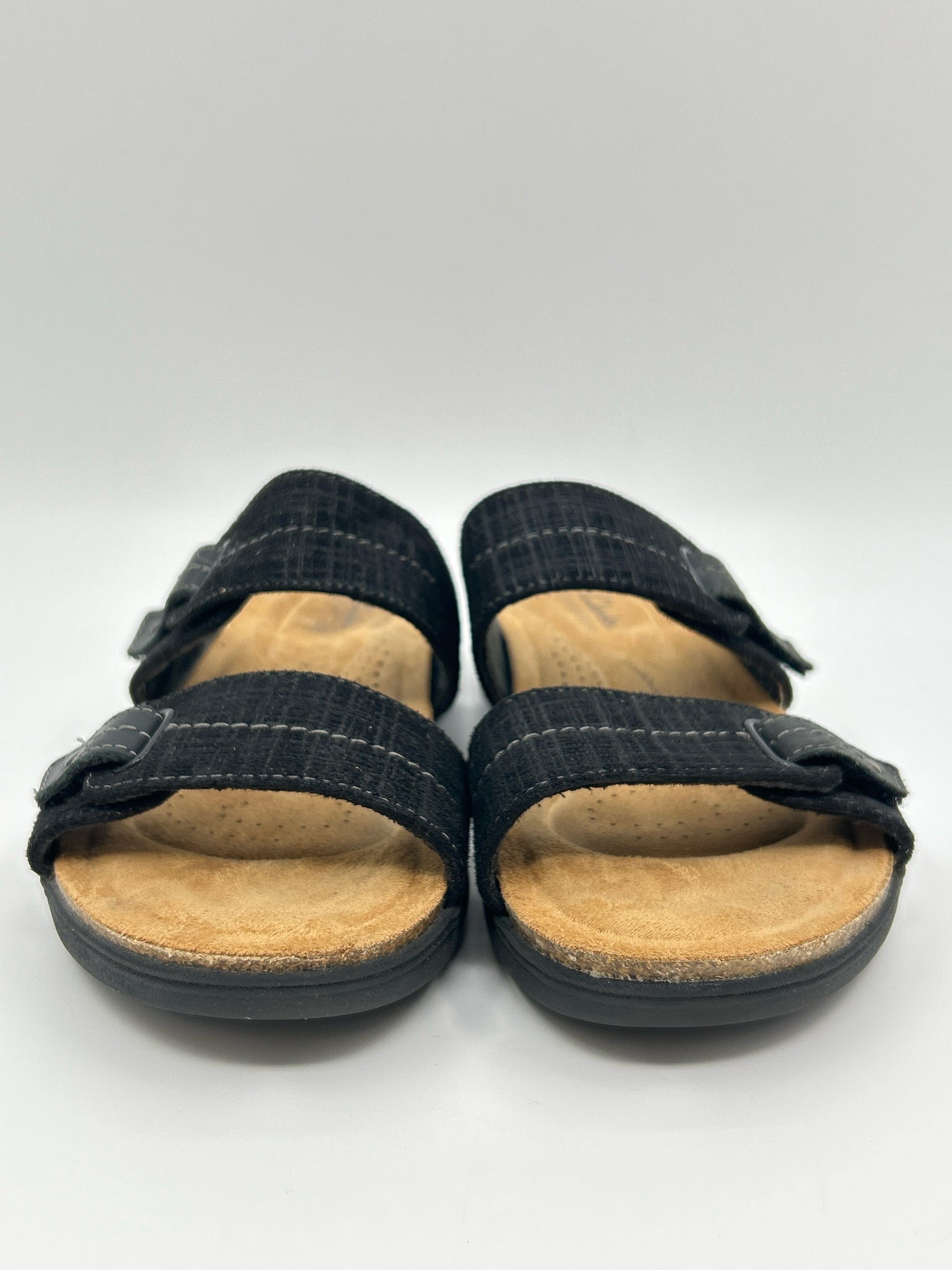 CLARKS Size 8.5 Black & Brown Women Sandal