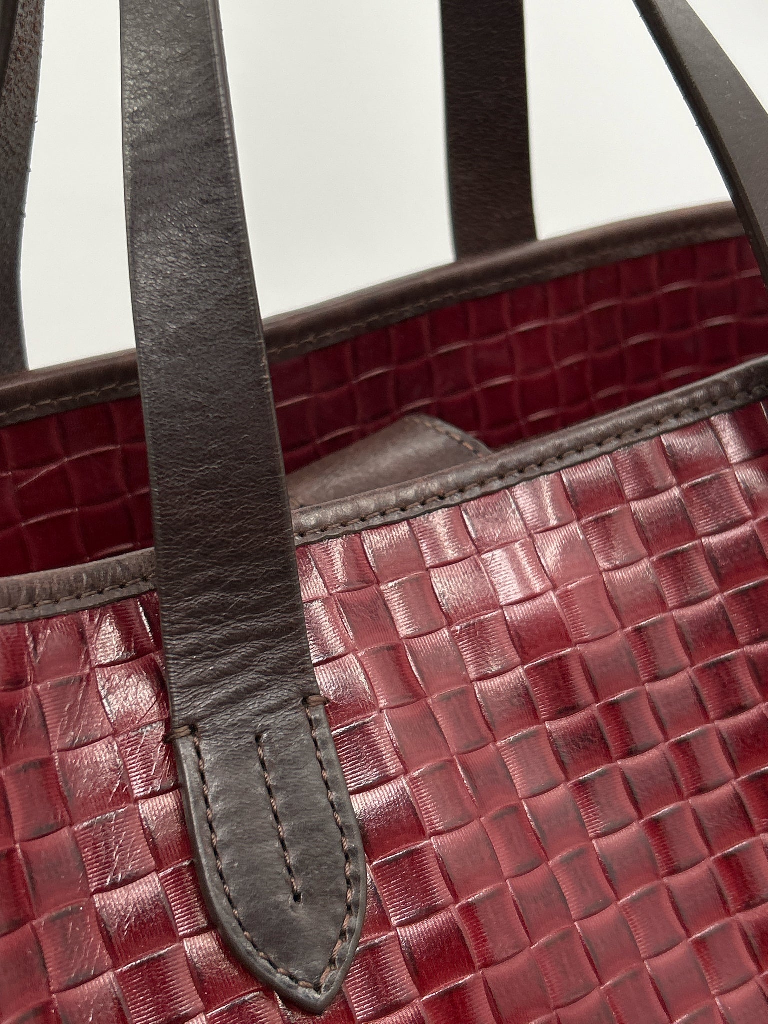 DOONEY & BOURKE Burgundy Women Tote