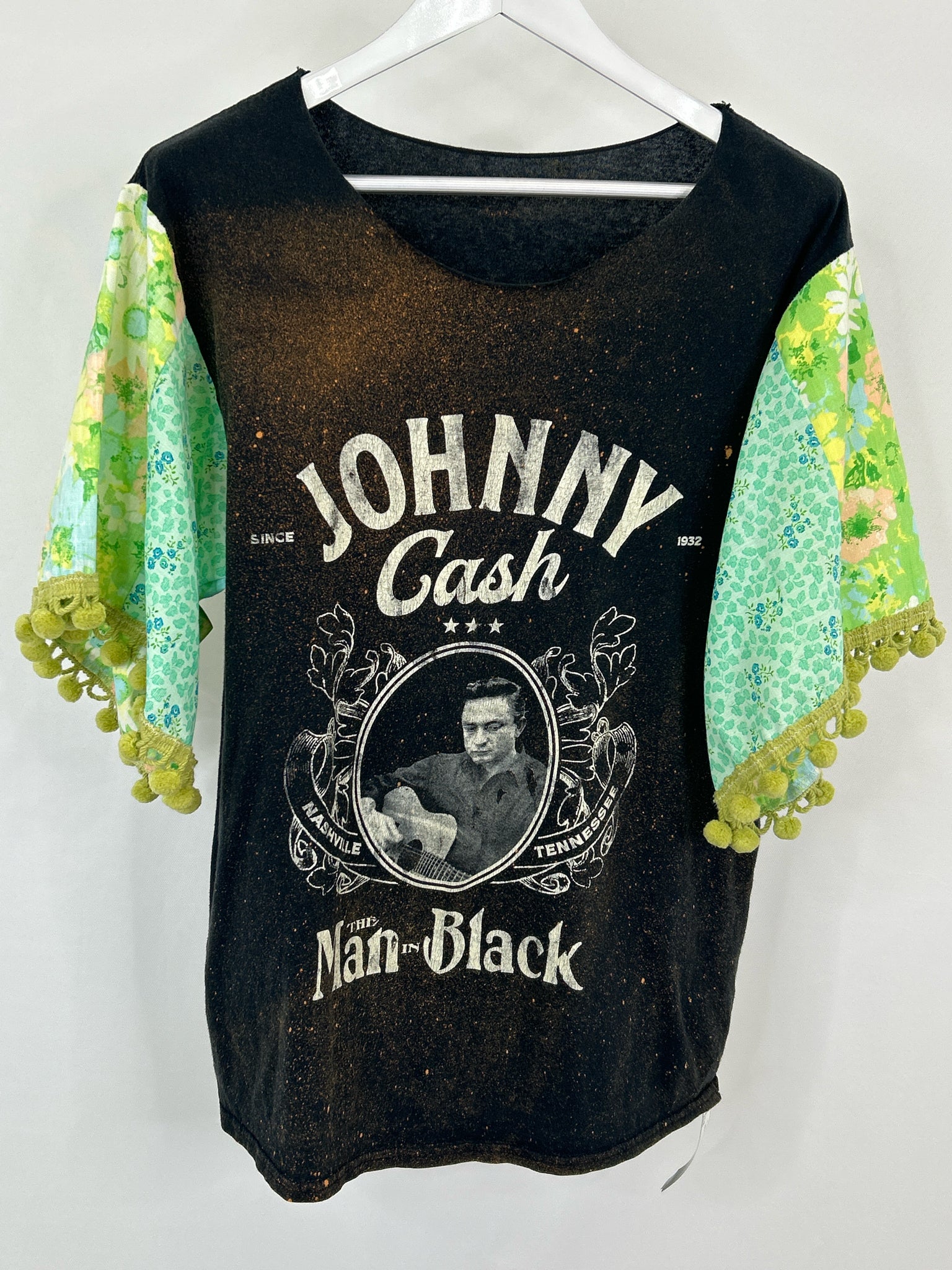TEXAS TRASH NWOT Size M/L Black Print Women Top