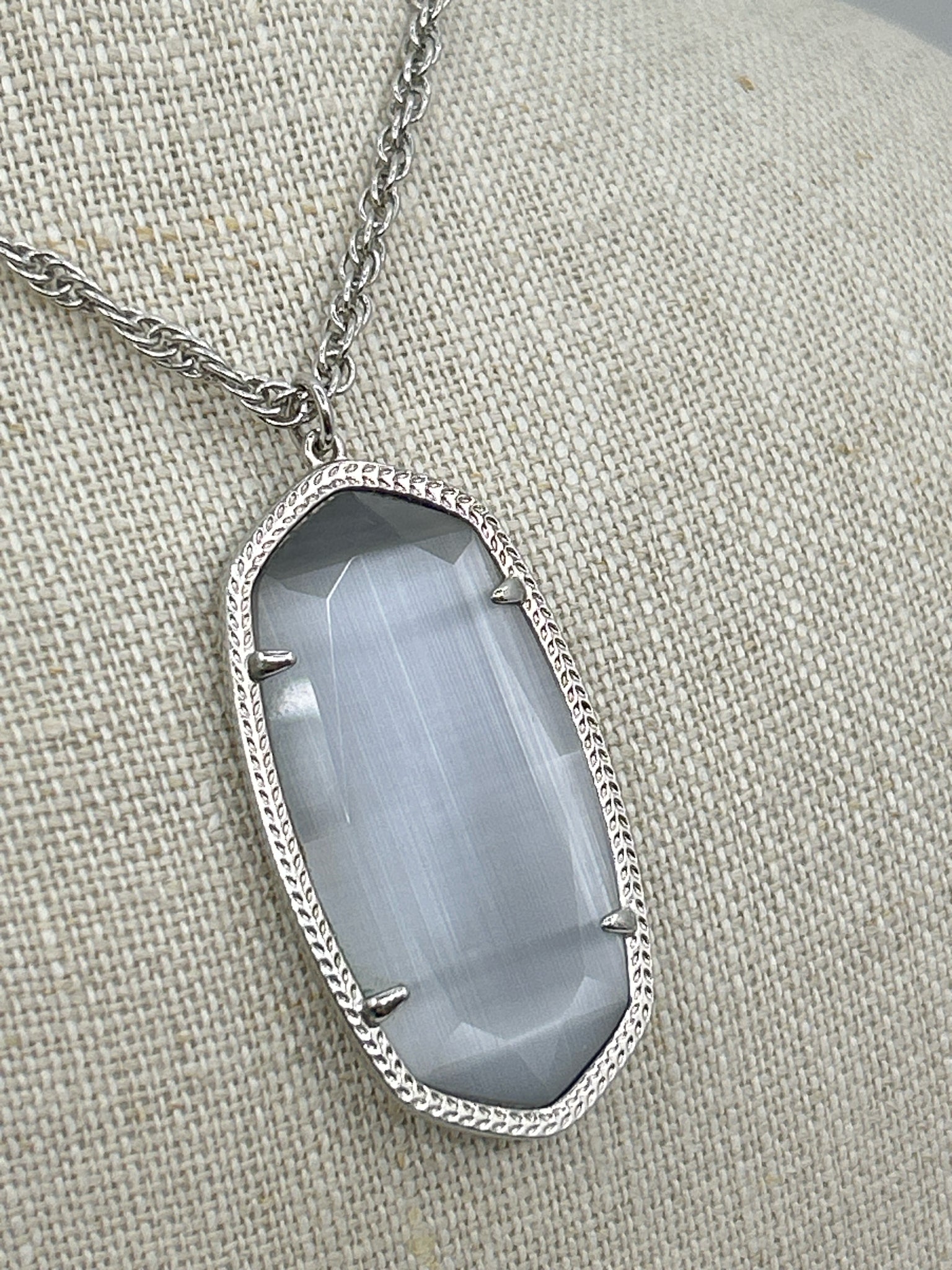 KENDRA SCOTT Silver Necklace