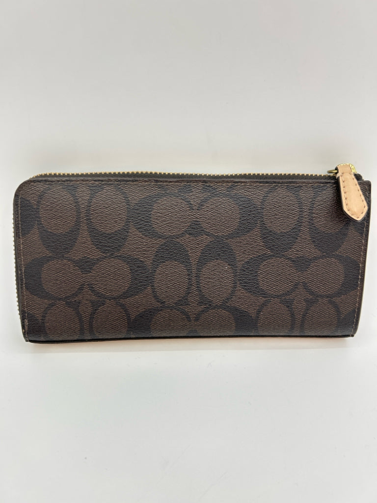 coach Brown Wallet