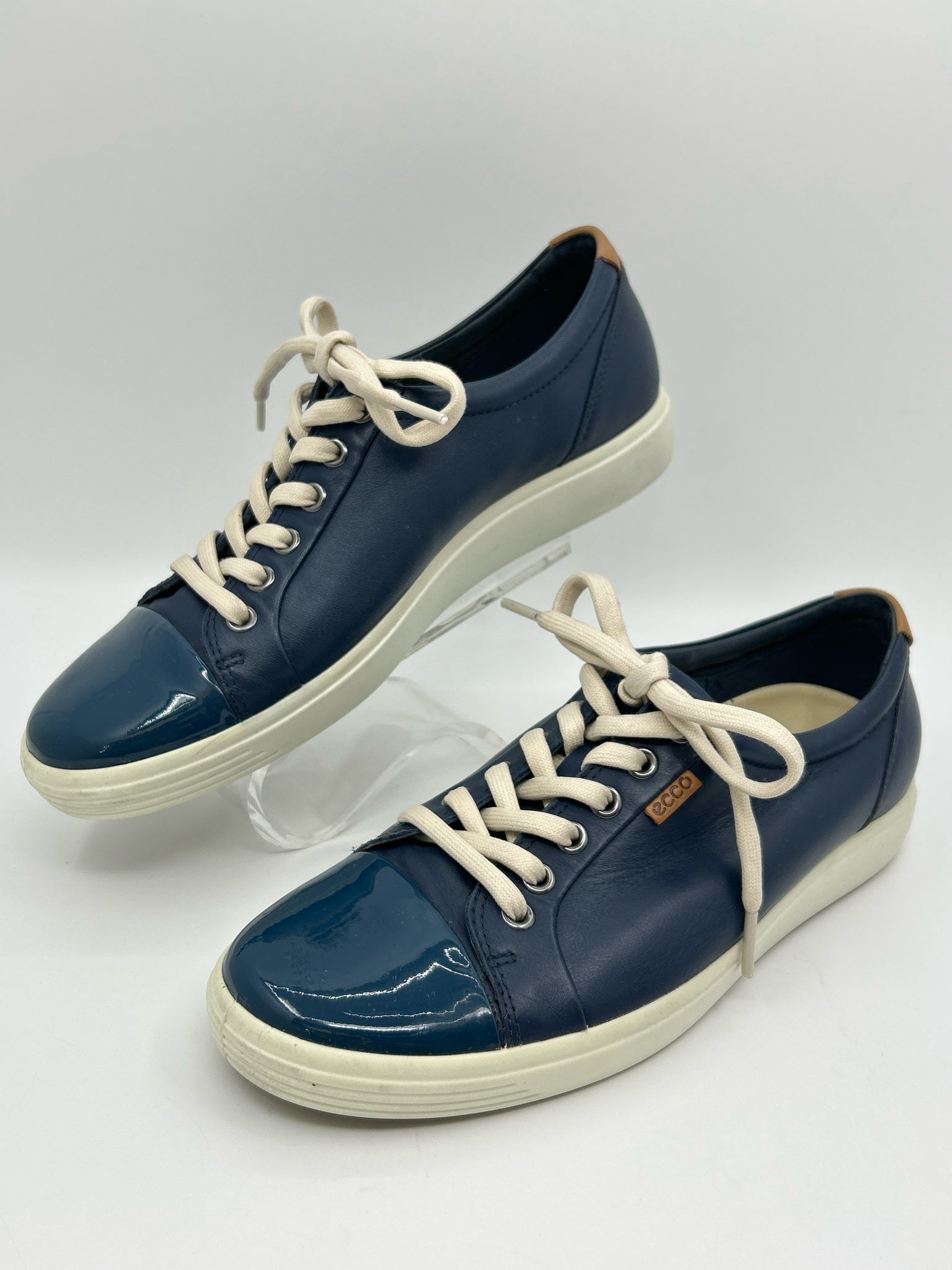 ECCO Size 9 Navy Women Sneakers