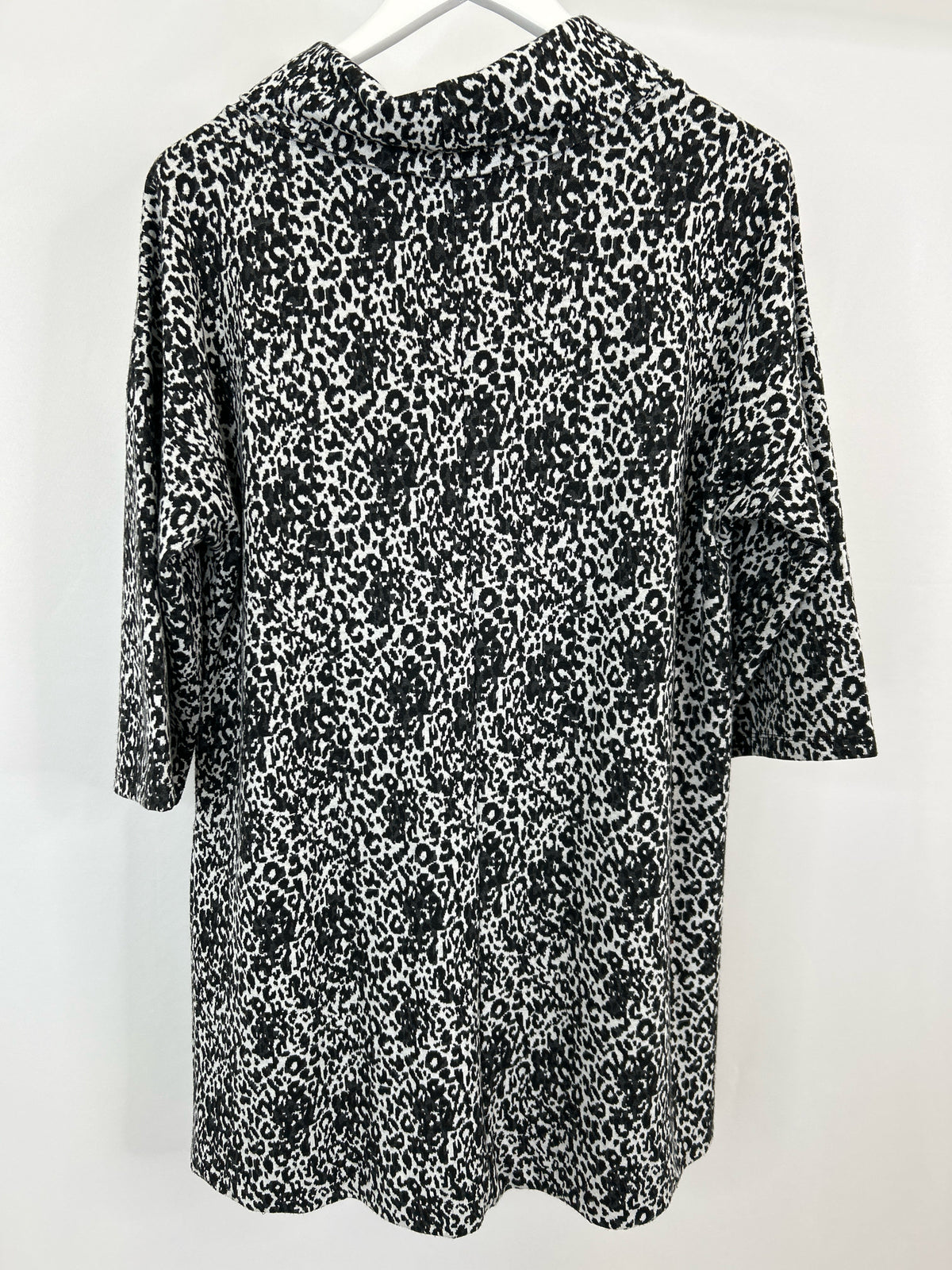 Shannon Passero Size M Black and White Women Dress