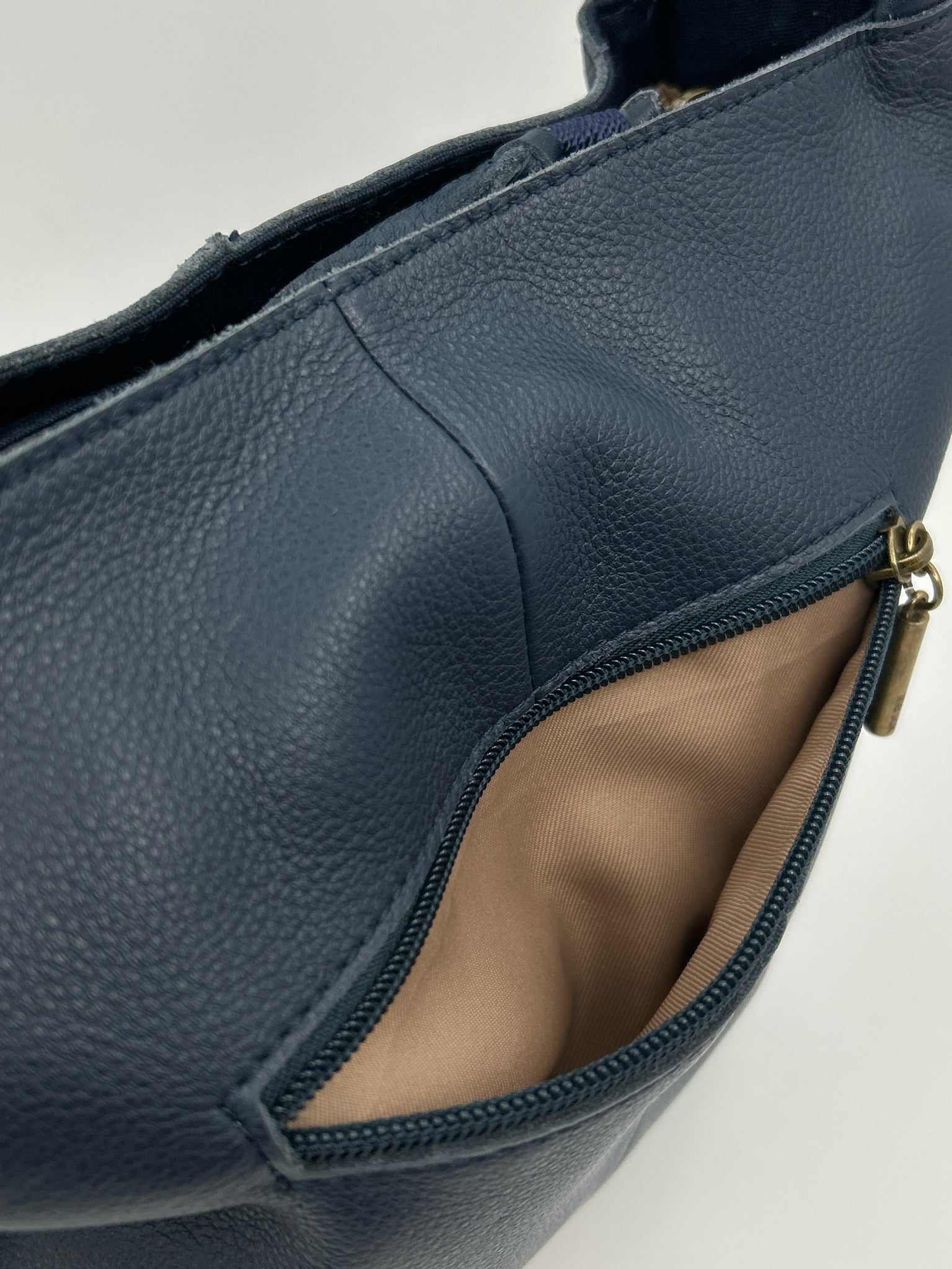 THE SAK Navy Women Purse