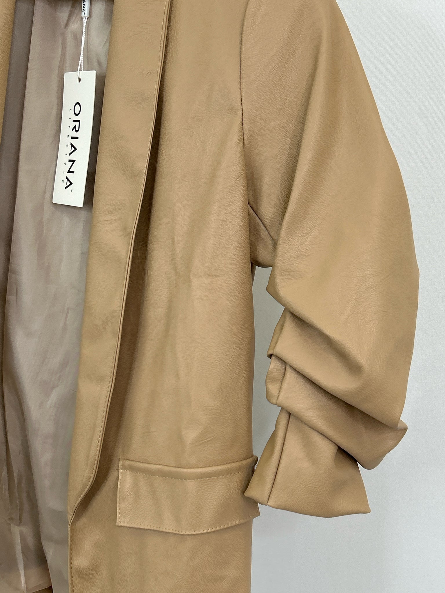 VENTI6 Size M Beige Women  NWT