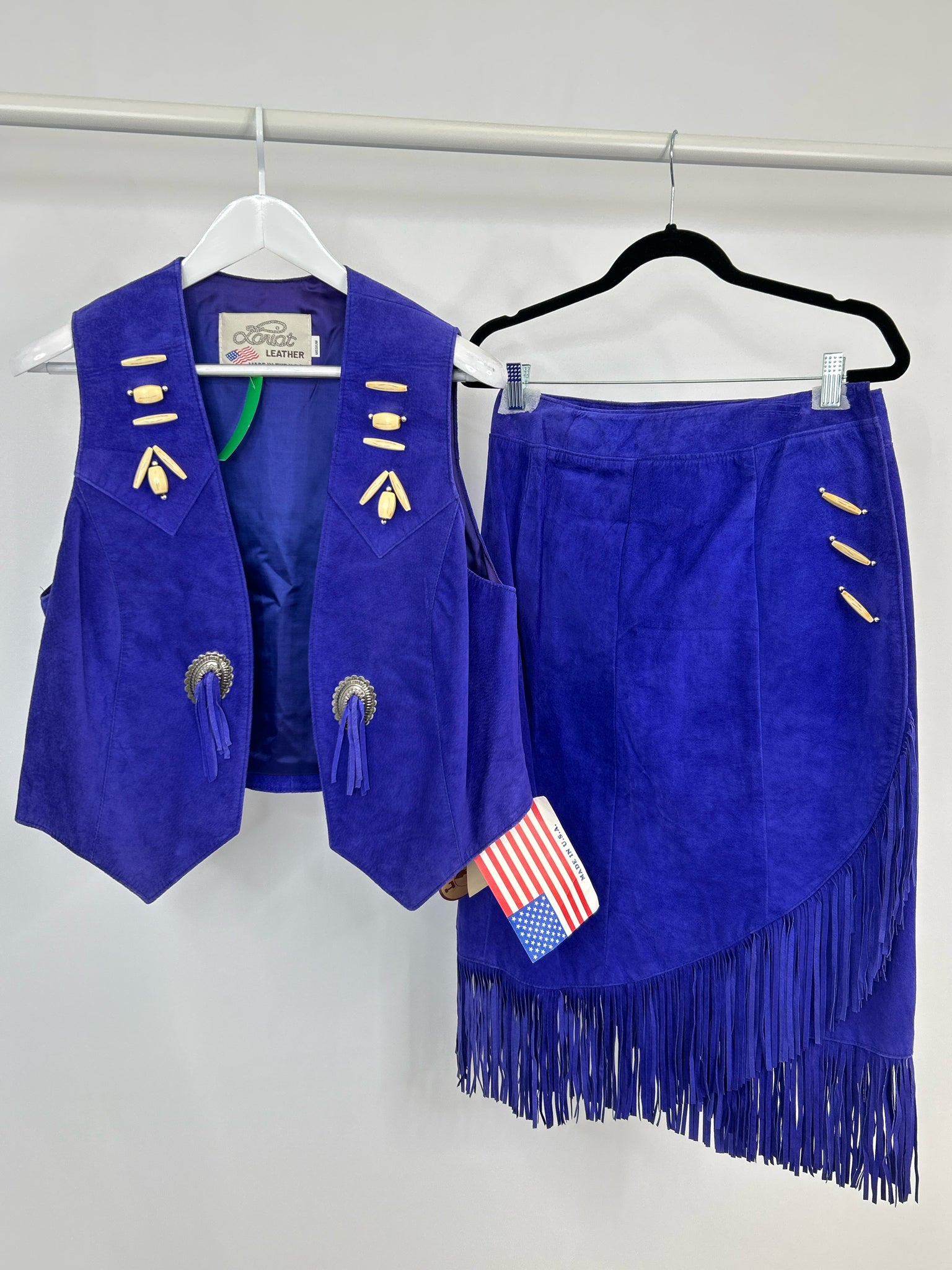 LARIAT NWT Size M Blue Women 2-Piece w/skirt