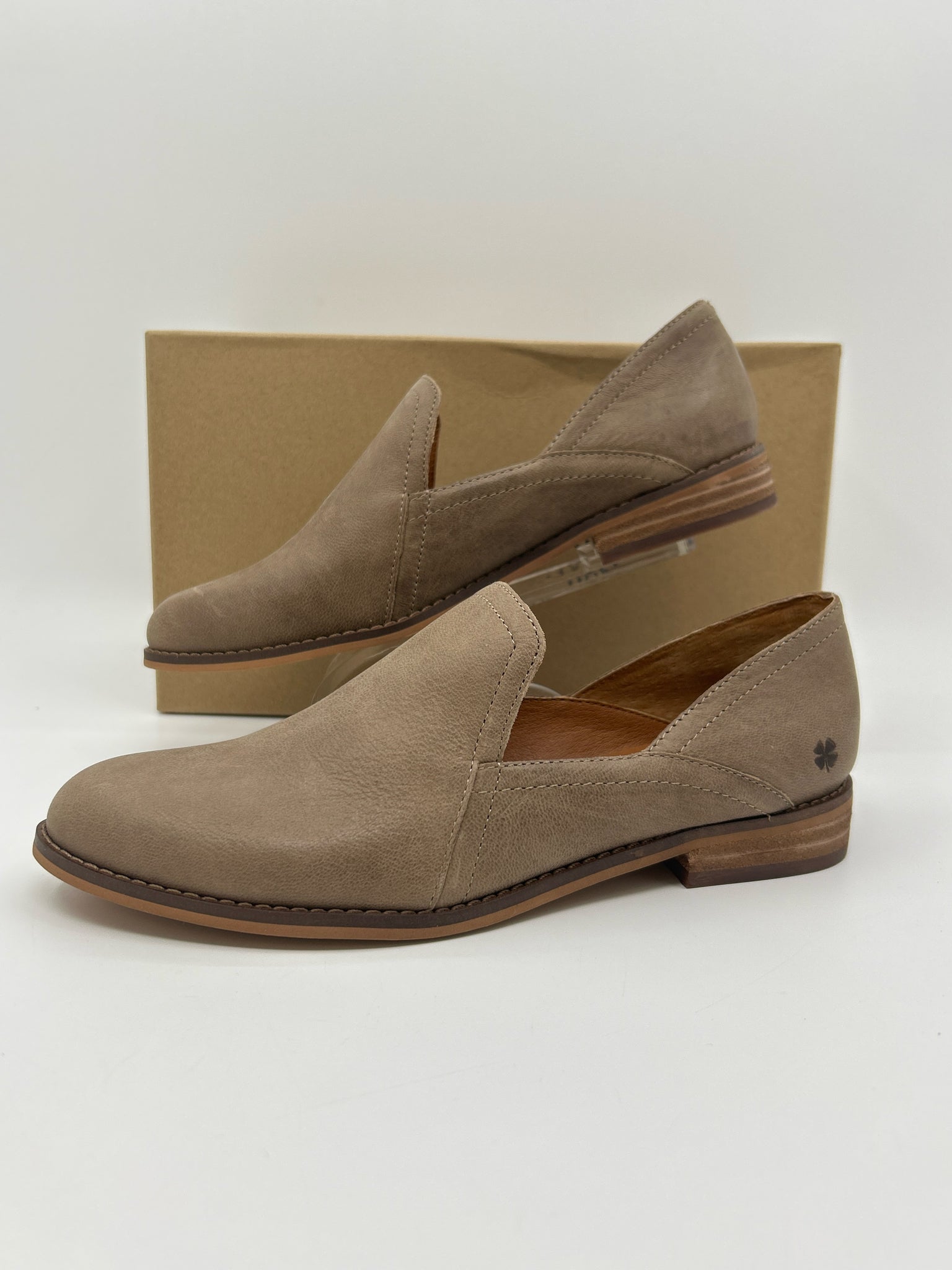 LUCKY BRAND Size 7M Taupe Women Loafer
