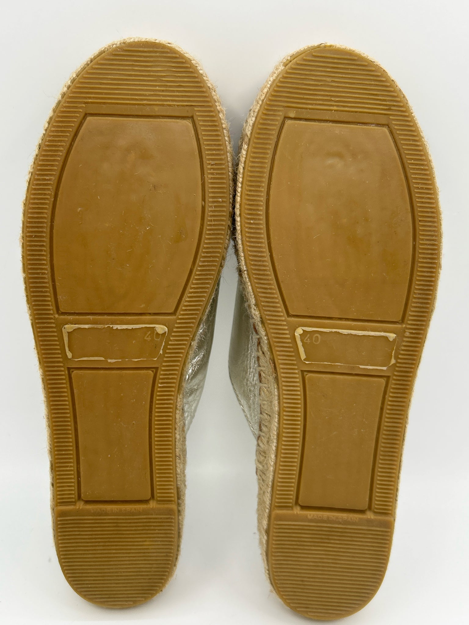 FREE PEOPLE Size 40 METALLIC SILVER Women Sandal