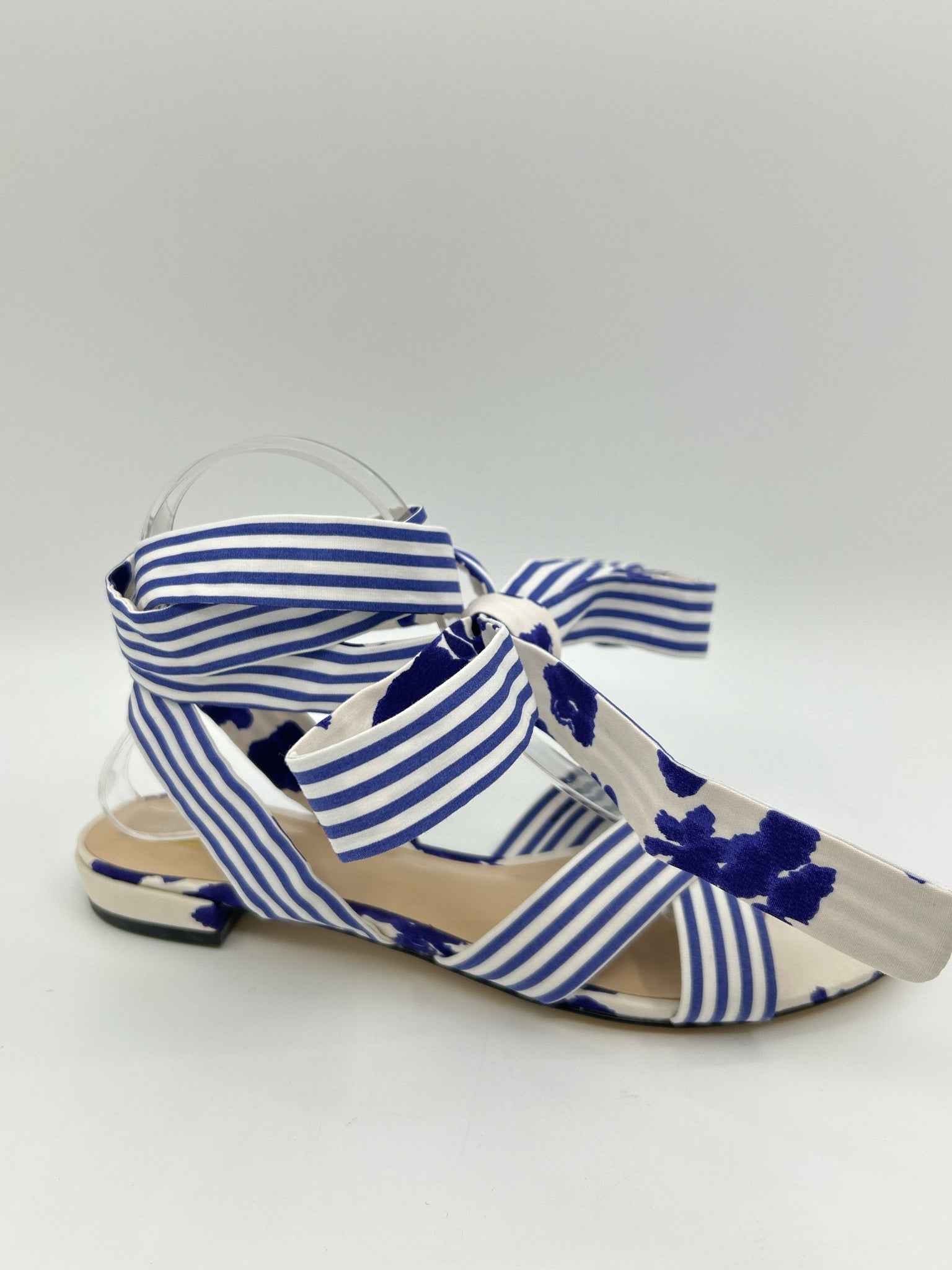 CABI Size 8.5 Blue and Ivory Women's Sandal
