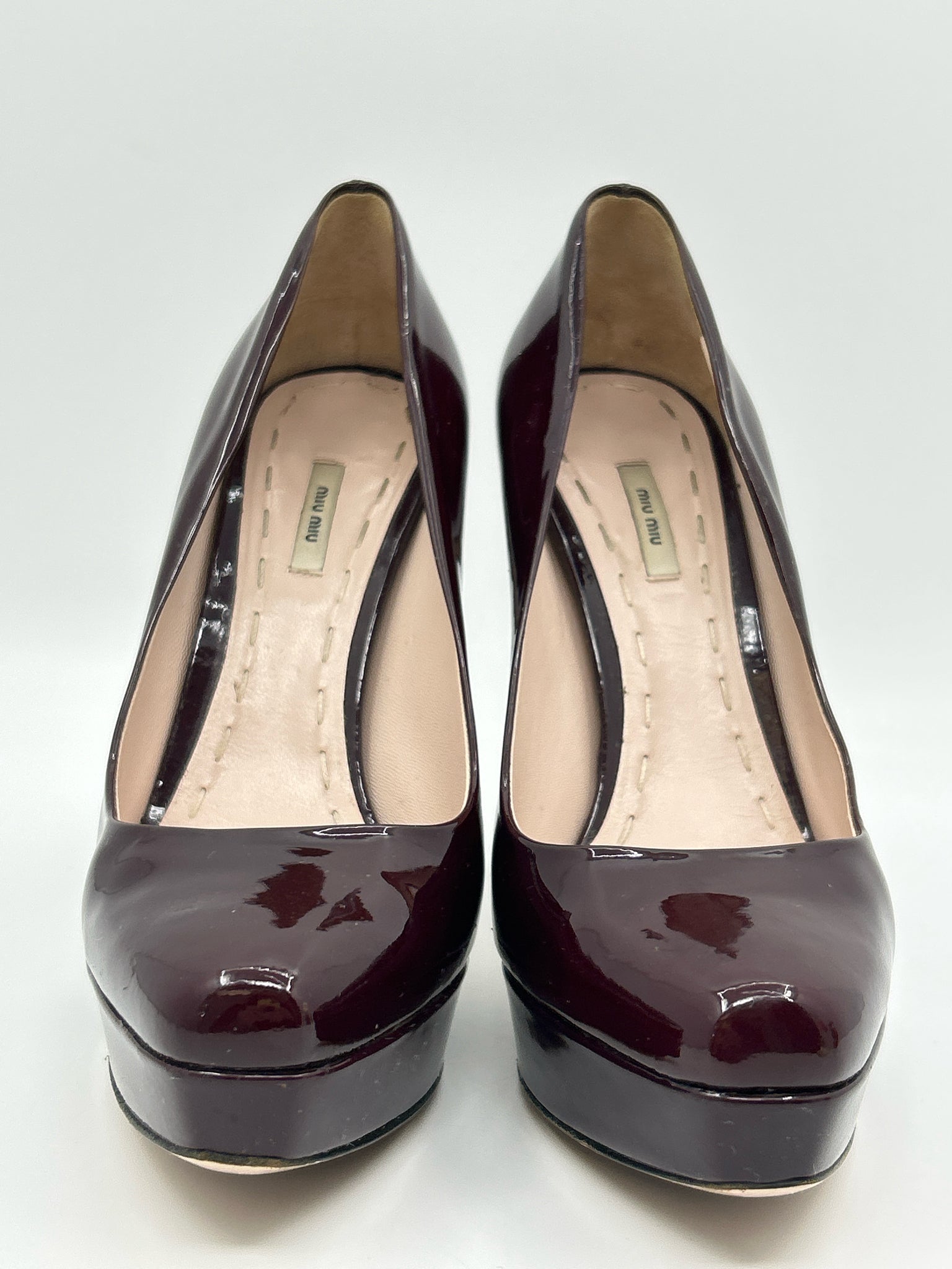 MIU MIU Size 38.5 Burgundy Women Pumps