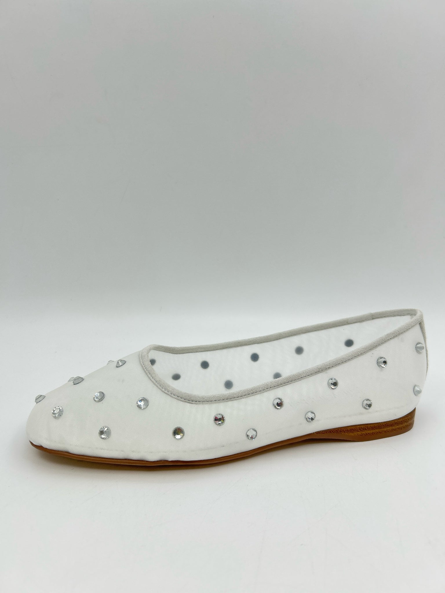 JEFFREY CAMPBELL Size 6 White Women Flats