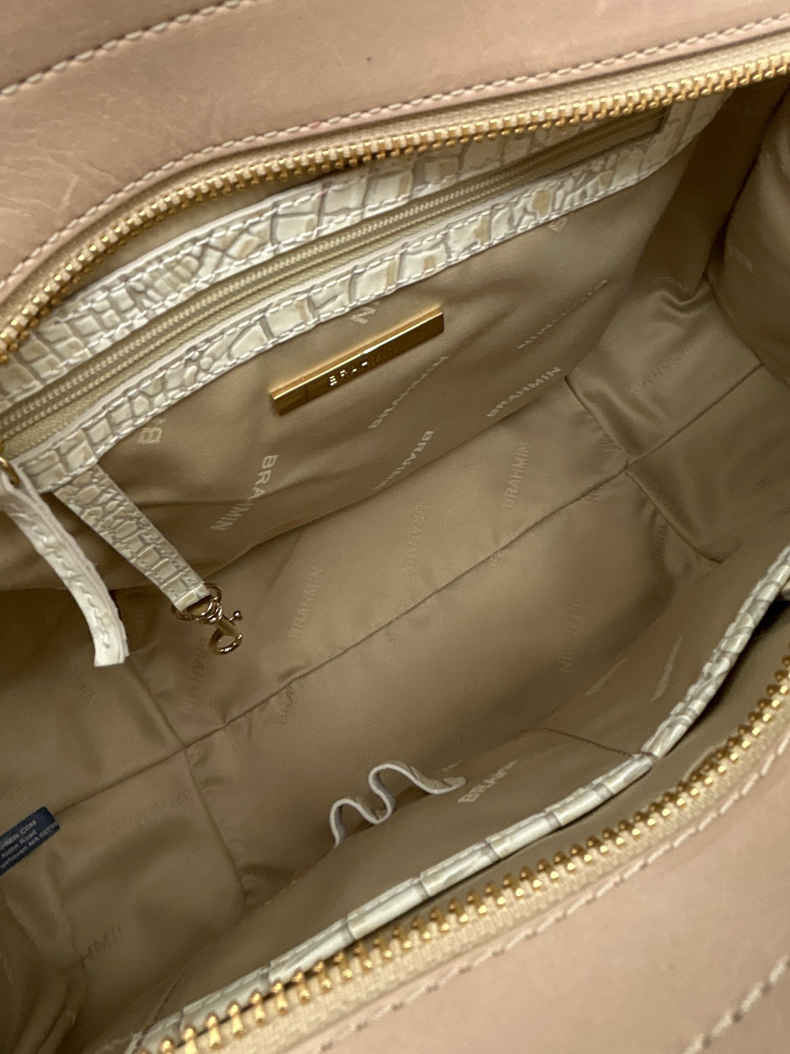 BRAHMIN NWT Beige Print Women Purse