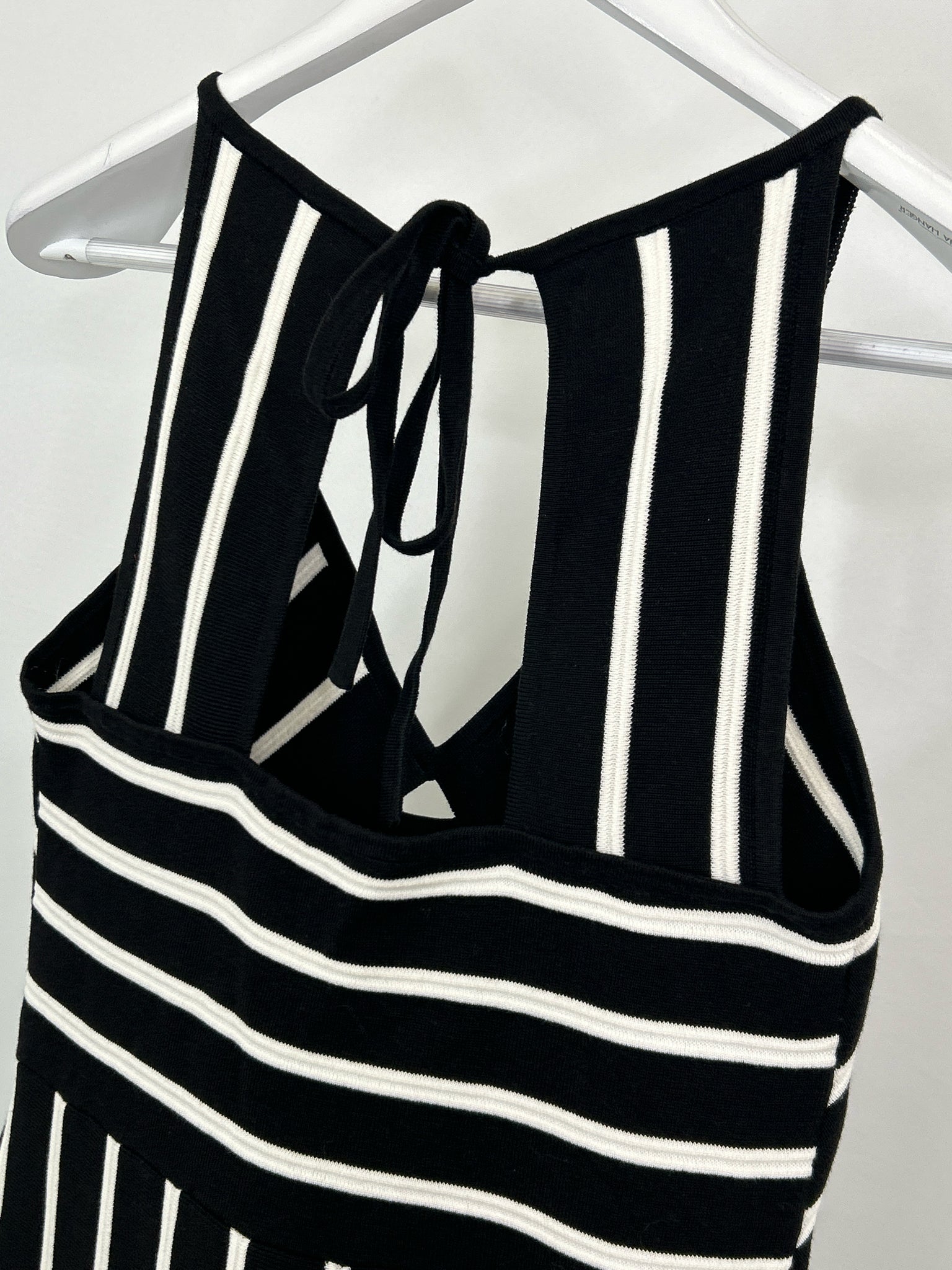 White House Black Market Size S White and black Women Dress