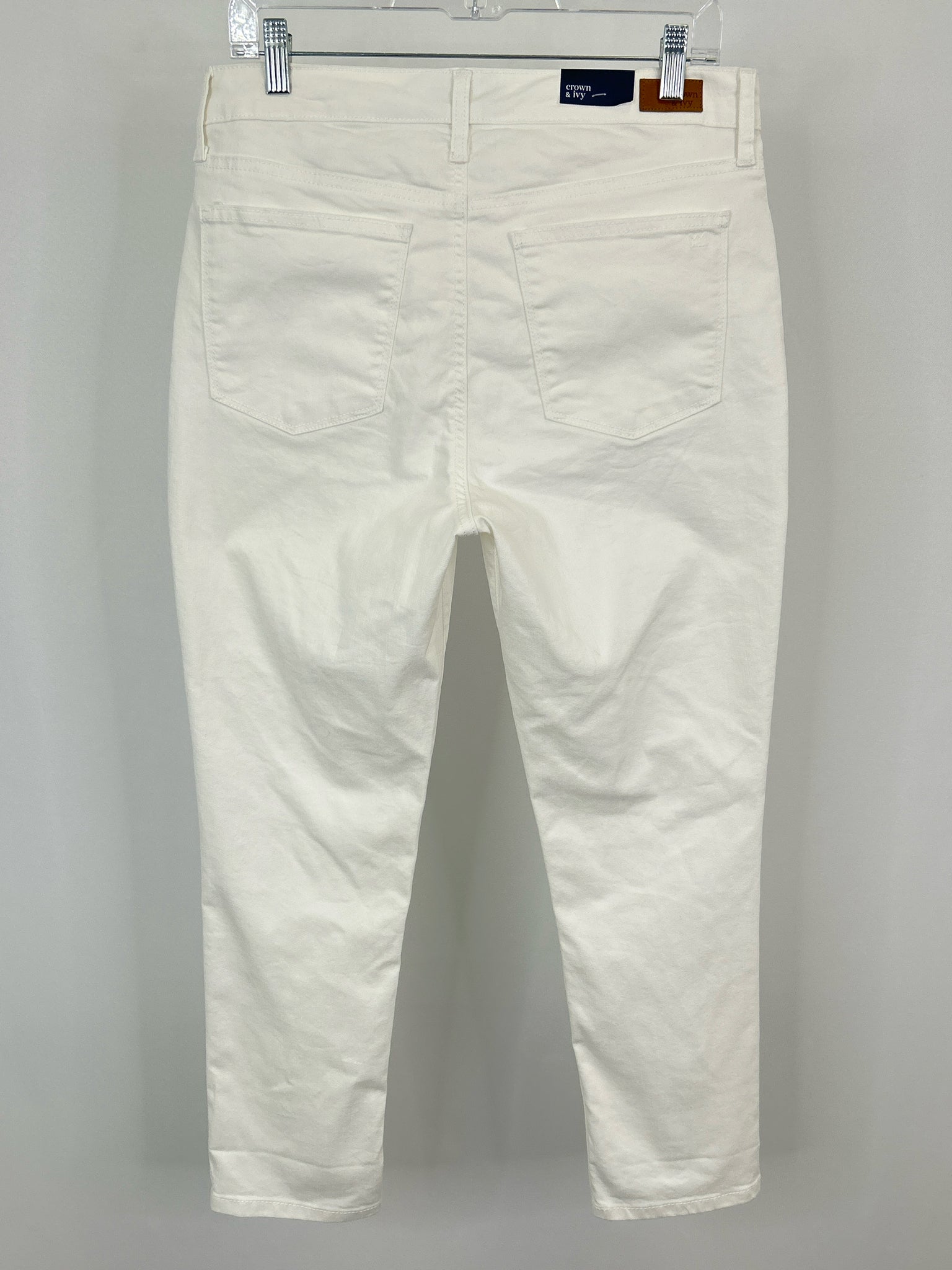 CROWN & IVY Size 10 white denim Women jeans