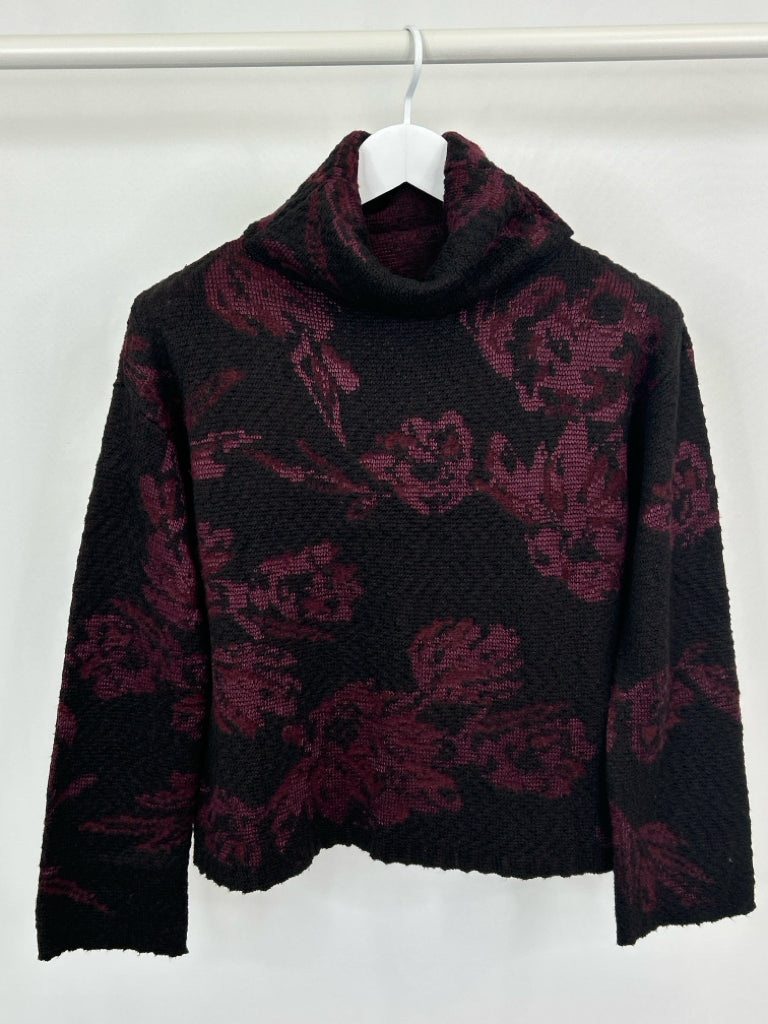 White House Black Market Women Size M BLACK AND BURGUNDY Sweater