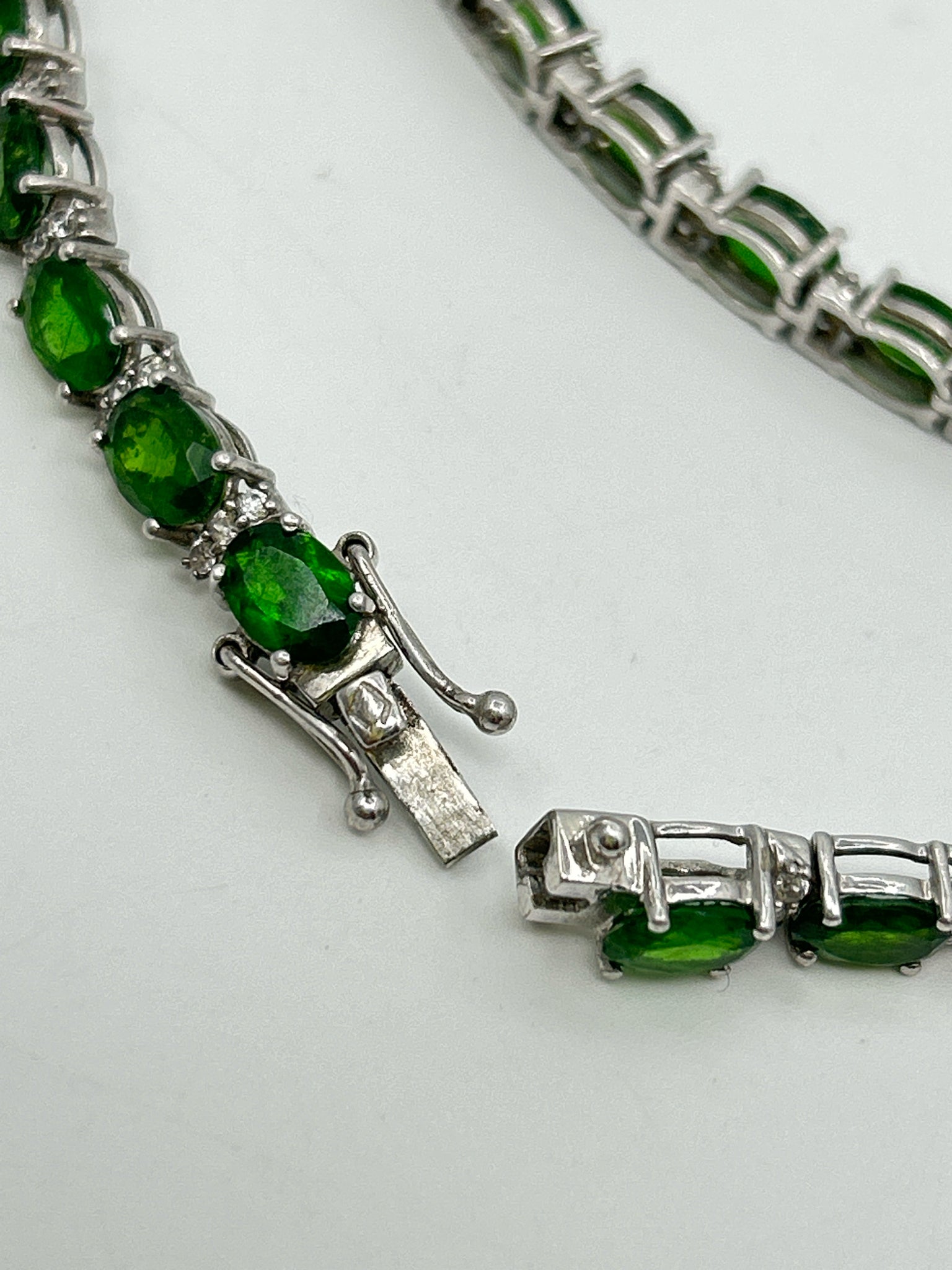 RJ 925 SILVER AND GREEN Bracelet