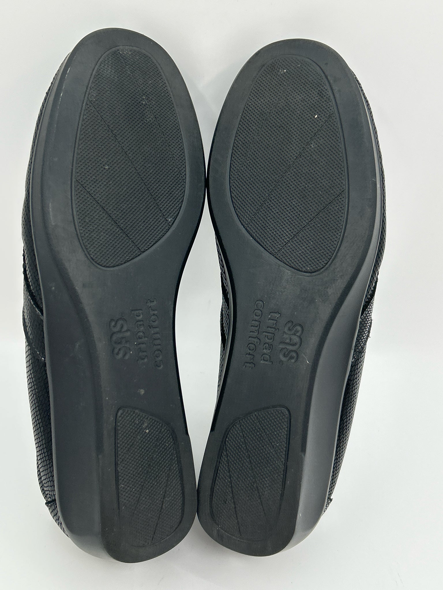 SAS Size 8.5M Black Women Loafer