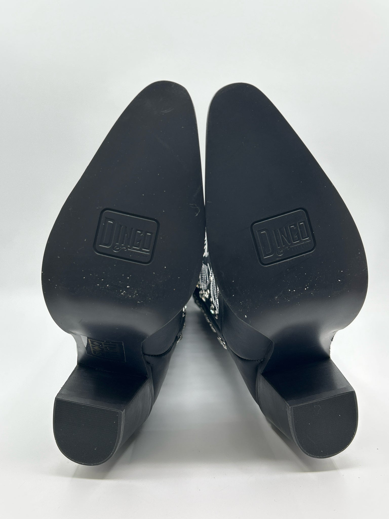 DINGO Size 8.5M Black Women Boots