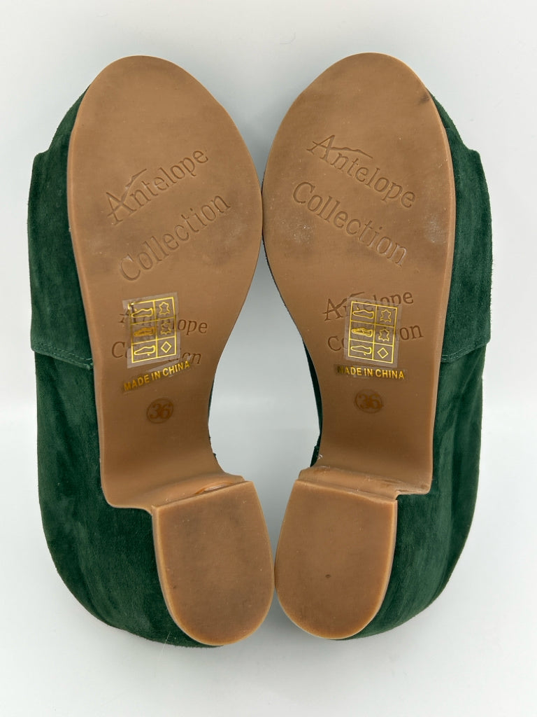 ANTELOPE Size 36 Emerald Women's Sandal