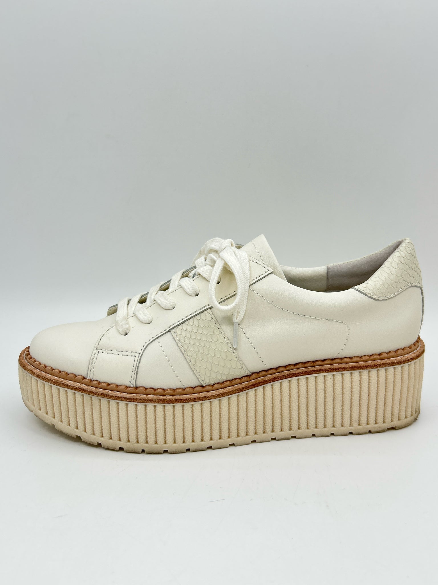 DOLCE VITA Size 7.5 White Women Sneakers