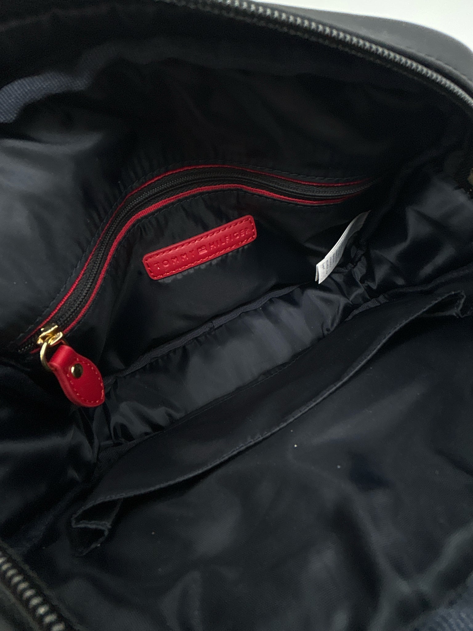 TOMMY HILFIGER Black Women Purse