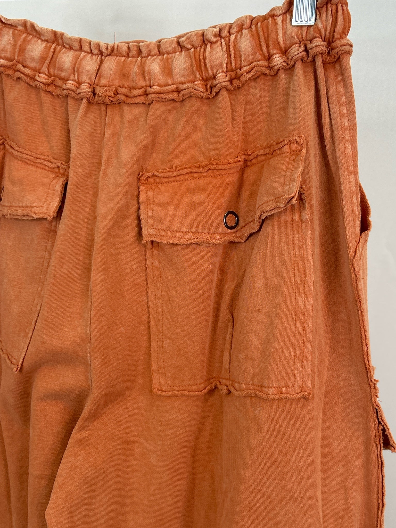 EASEL Size S Orange Women Pants