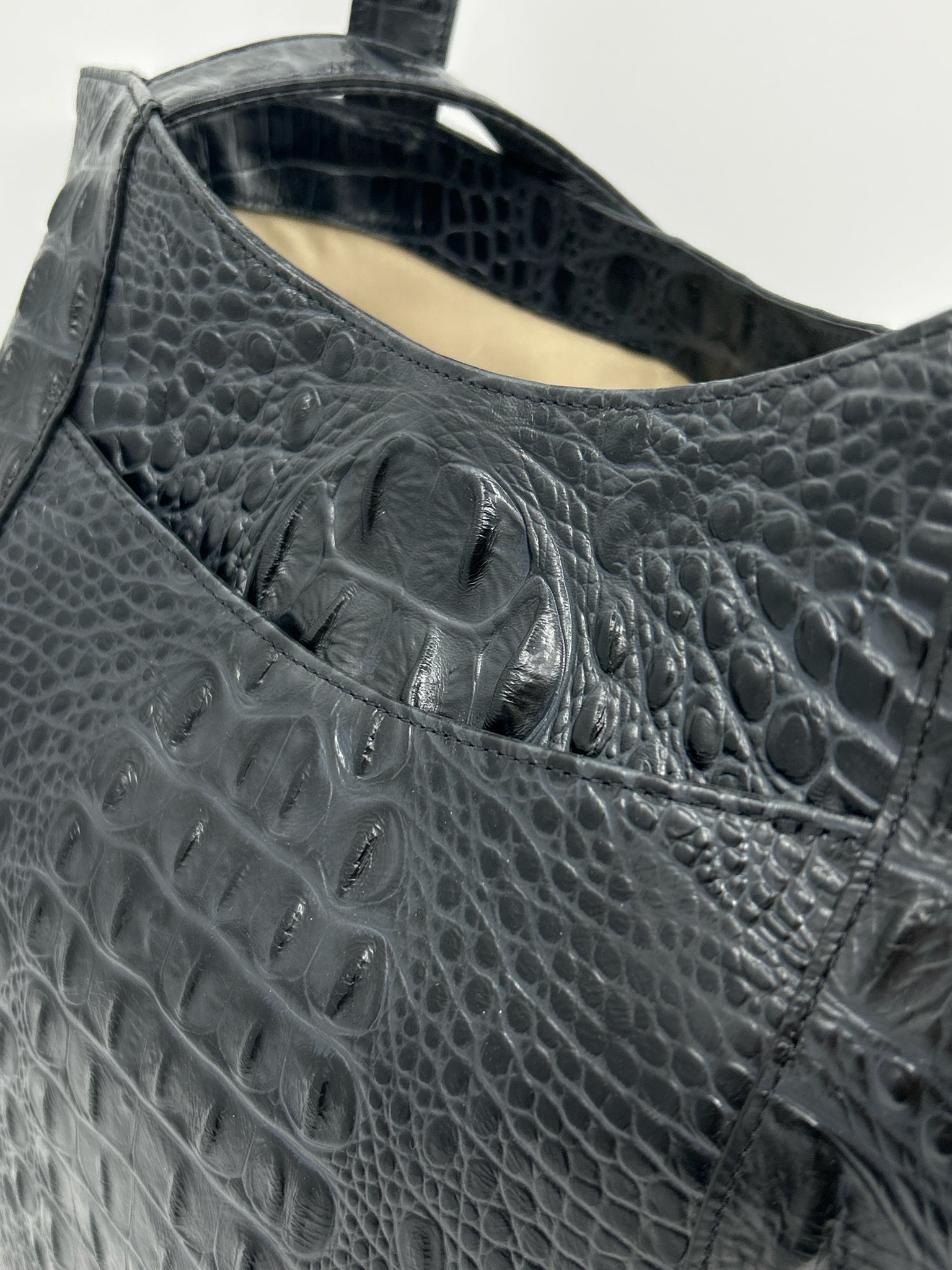 BRAHMIN NWT Black Women Tote