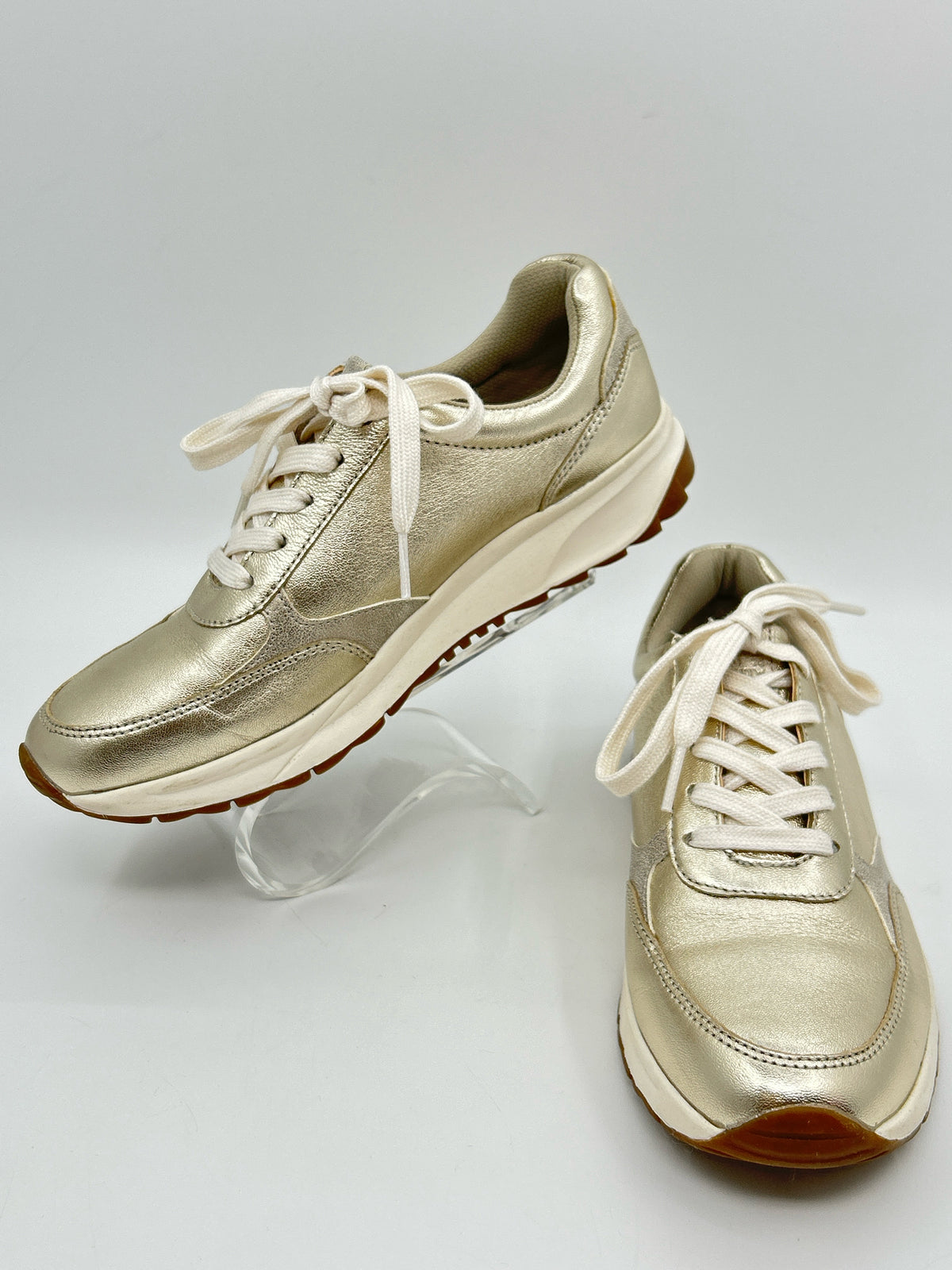 NATURALIZER Size 6.5M METALLIC GOLD Women Sneakers
