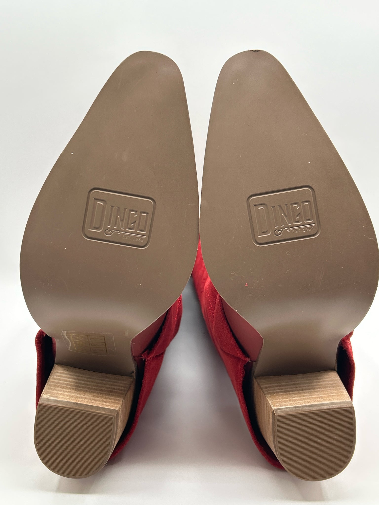 DINGO Size 7.5M Red Women Boots