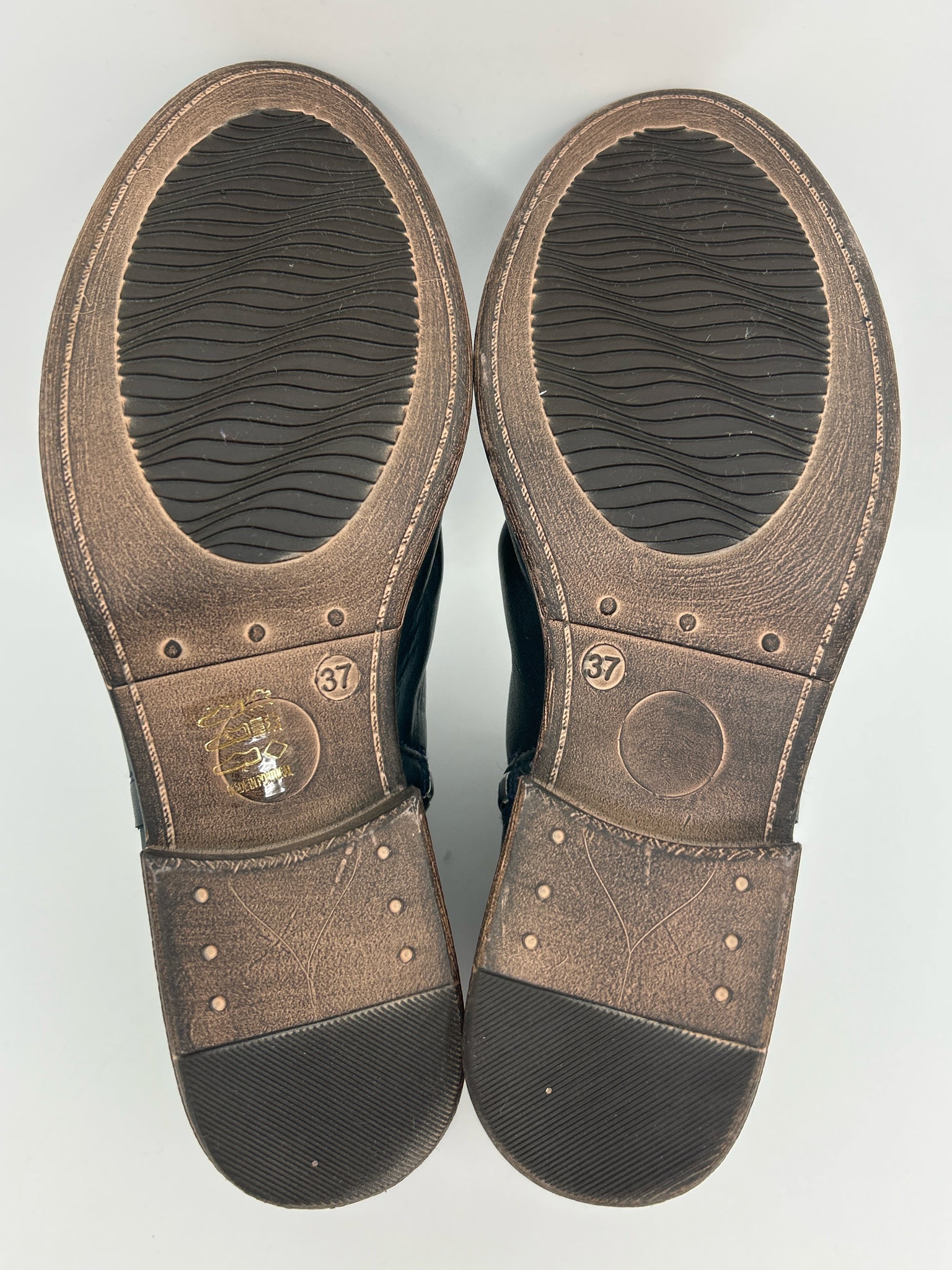 MIZ MOOZ NWOB Size 37/7  Dark Green Women Booties