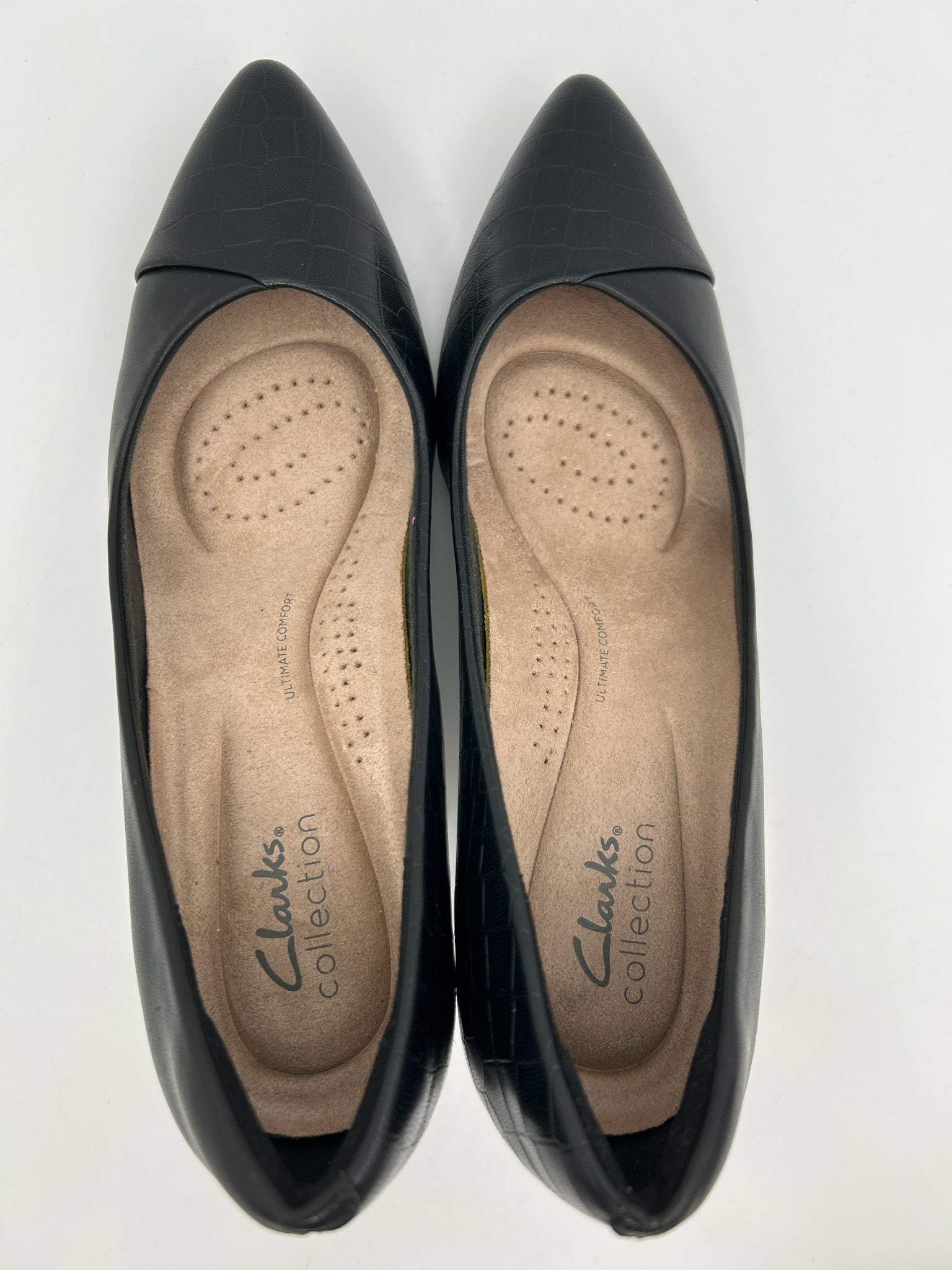CLARKS Size 9 Black Women Pumps