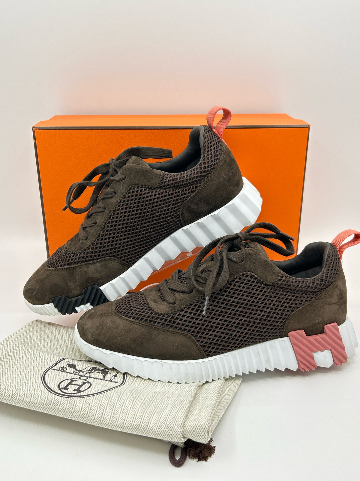 HERMÈS Size 38.5 Brown Women Sneakers