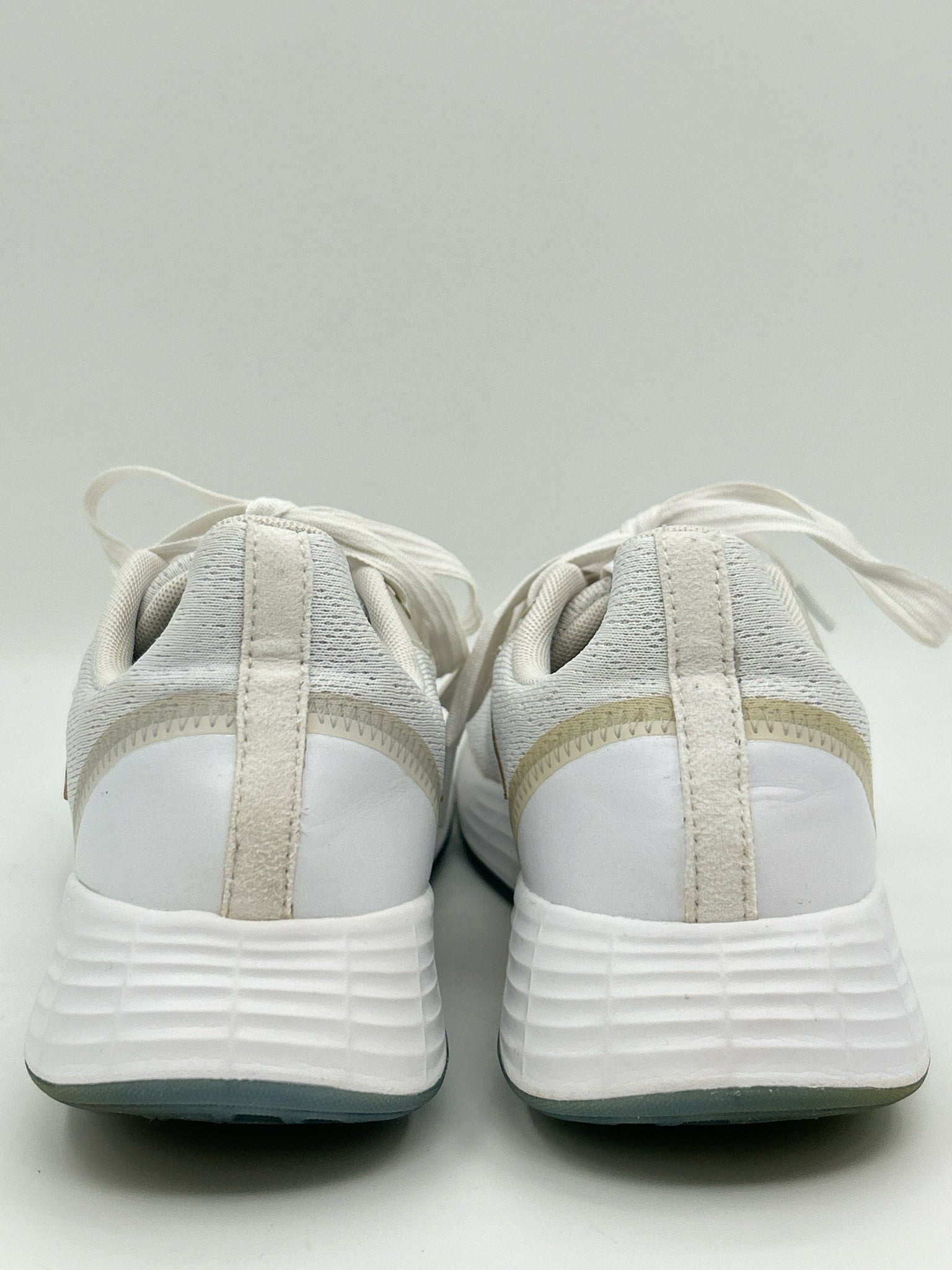 ADIDAS Size 7.5 White Women Sneakers