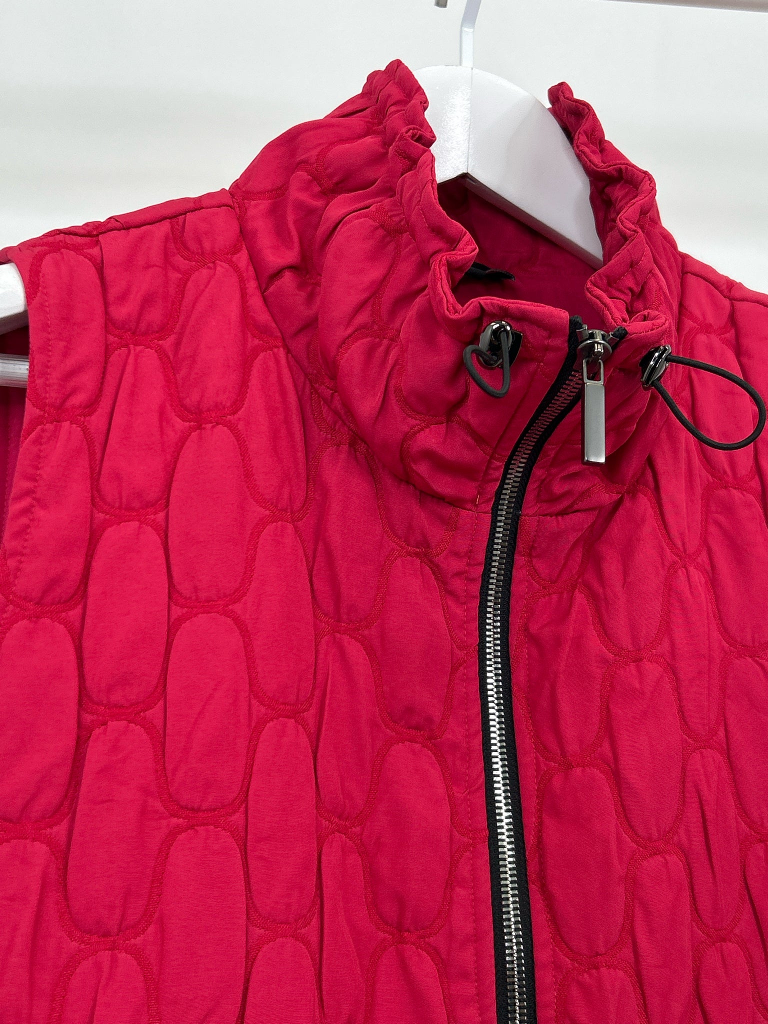 OLIVIA BY HABITAT CLOTHES Size S MAGENTA Women Vest